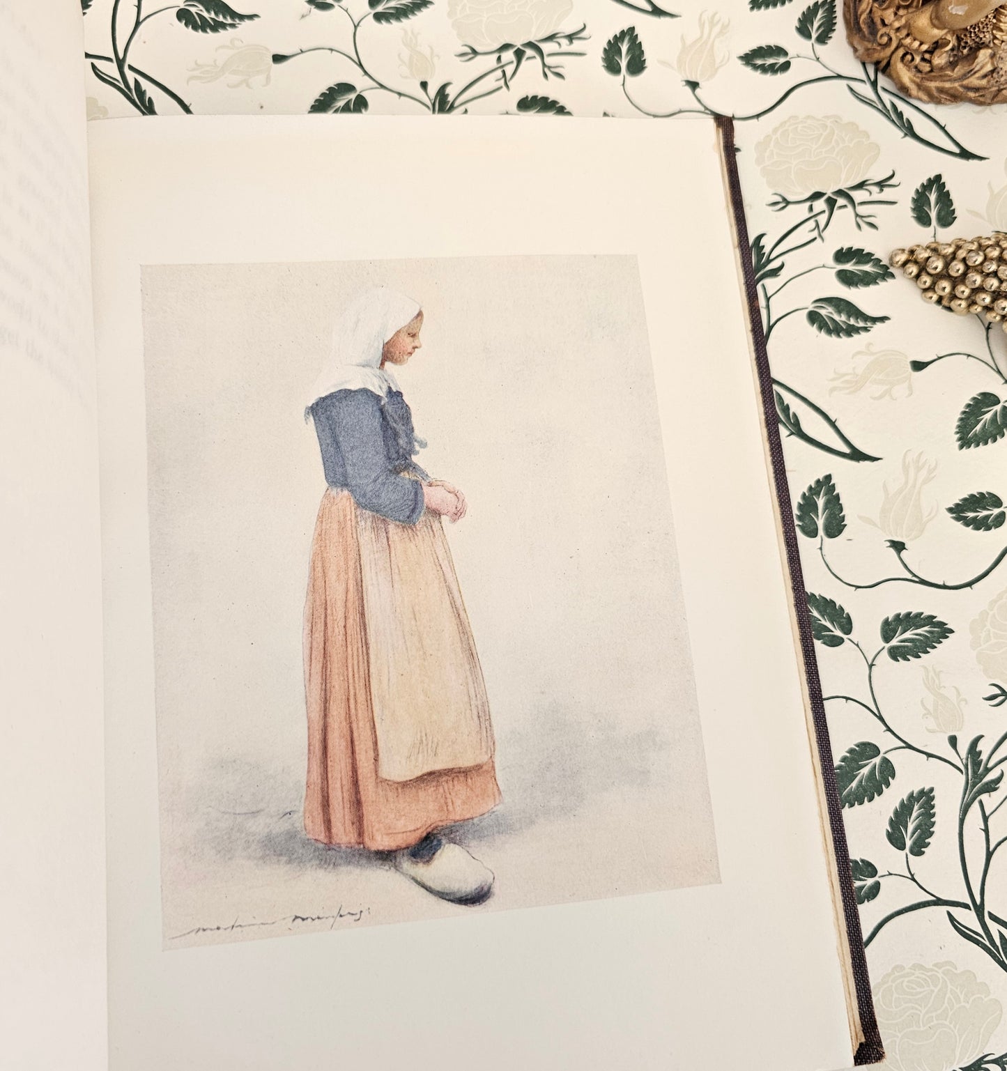 1912 Brittany by Mortimer Menpes / A&C Black, London / 75 Super Colour Plates / Lovely Decorative Binding / Good Condition / Antique Book