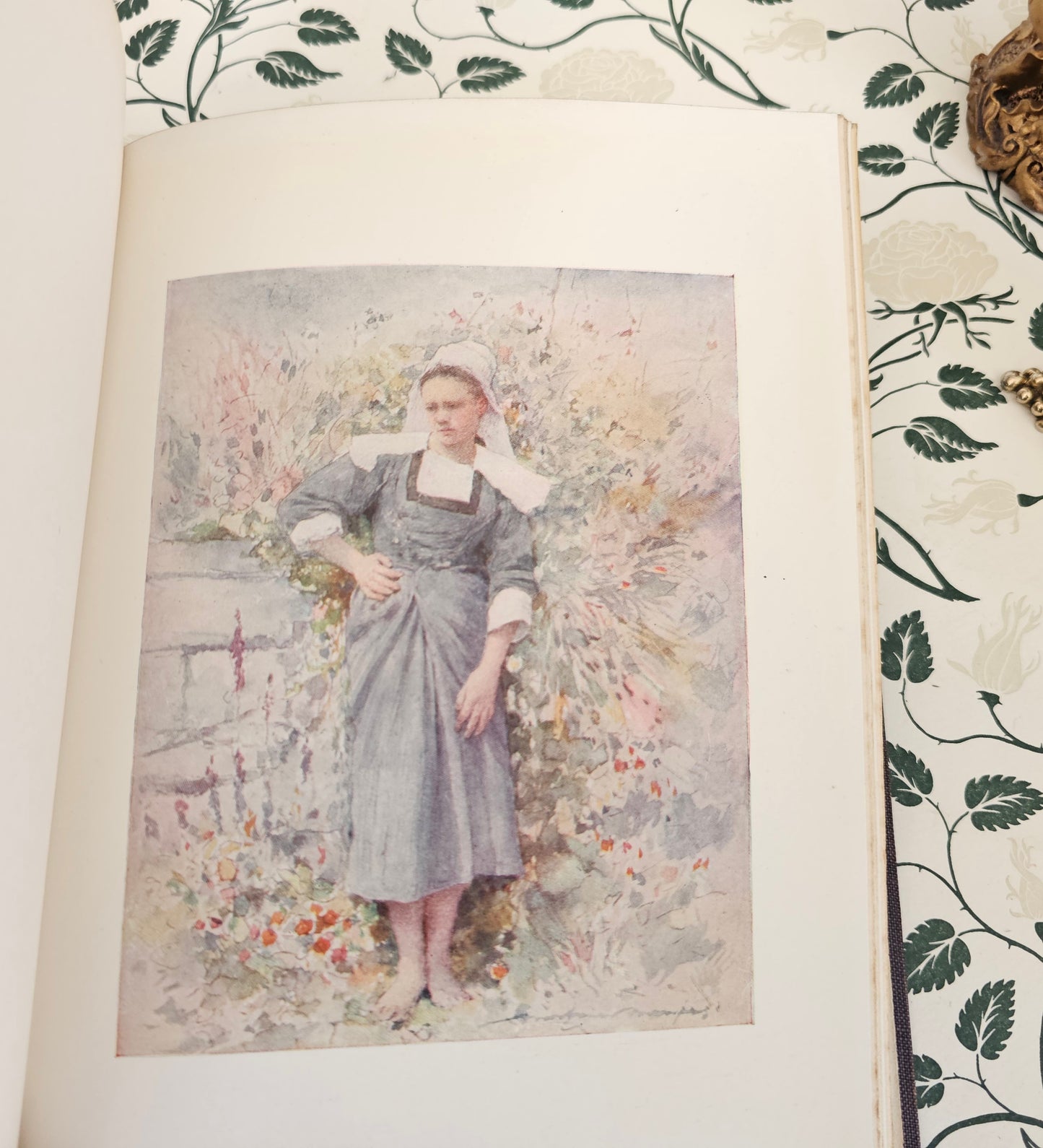 1912 Brittany by Mortimer Menpes / A&C Black, London / 75 Super Colour Plates / Lovely Decorative Binding / Good Condition / Antique Book