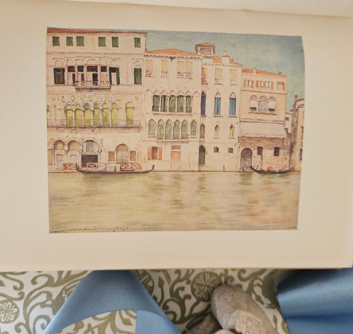 1904 Venice by Menpes and Menpes / A&C Black London / 75 Super Colour Plates / Lovely Decorative Binding / Good Condition / Antique Book