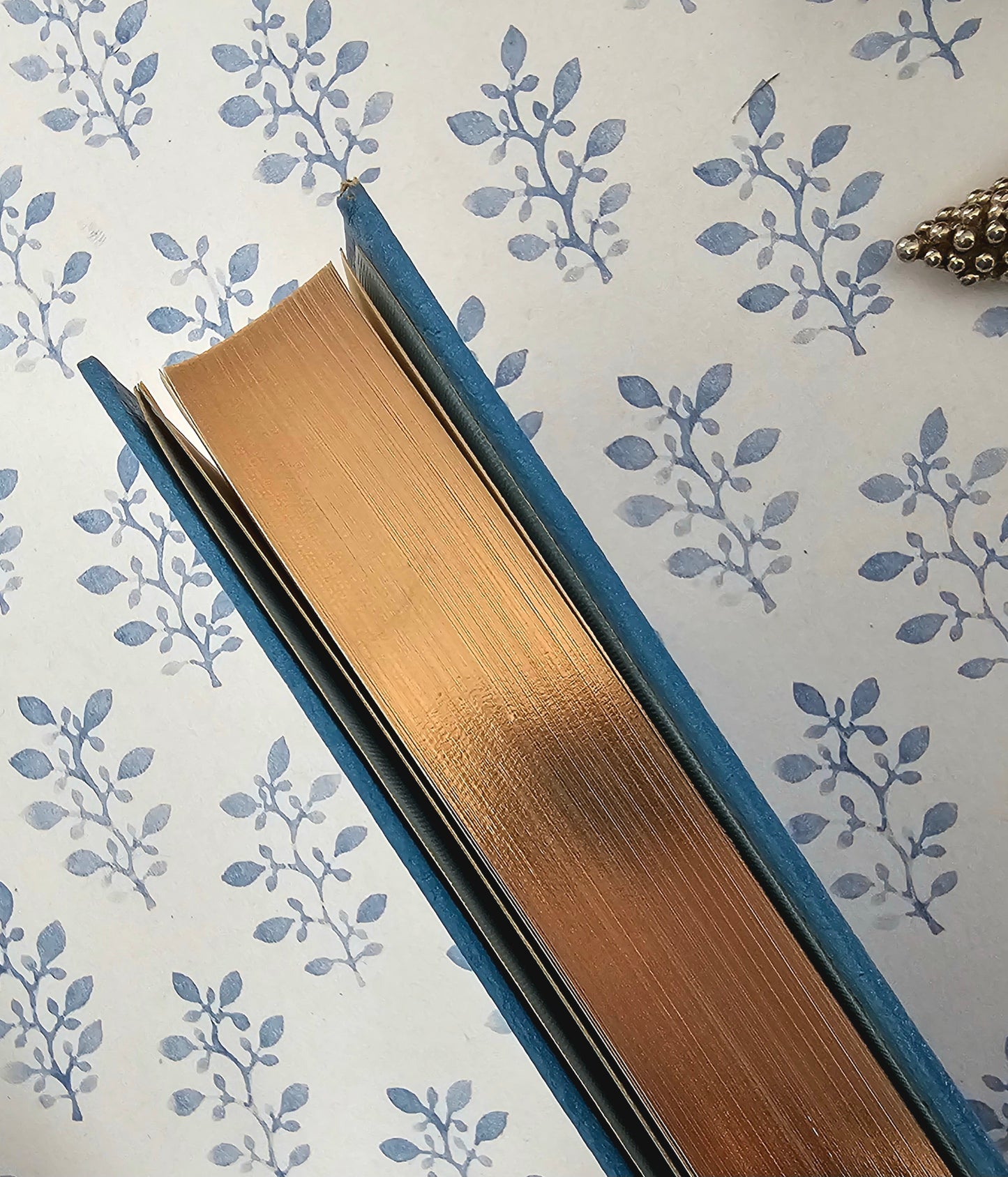 The Complete Novels of Jane Austen in Five Volumes / 23ct Gold on Real Lambskin Luxury Edition