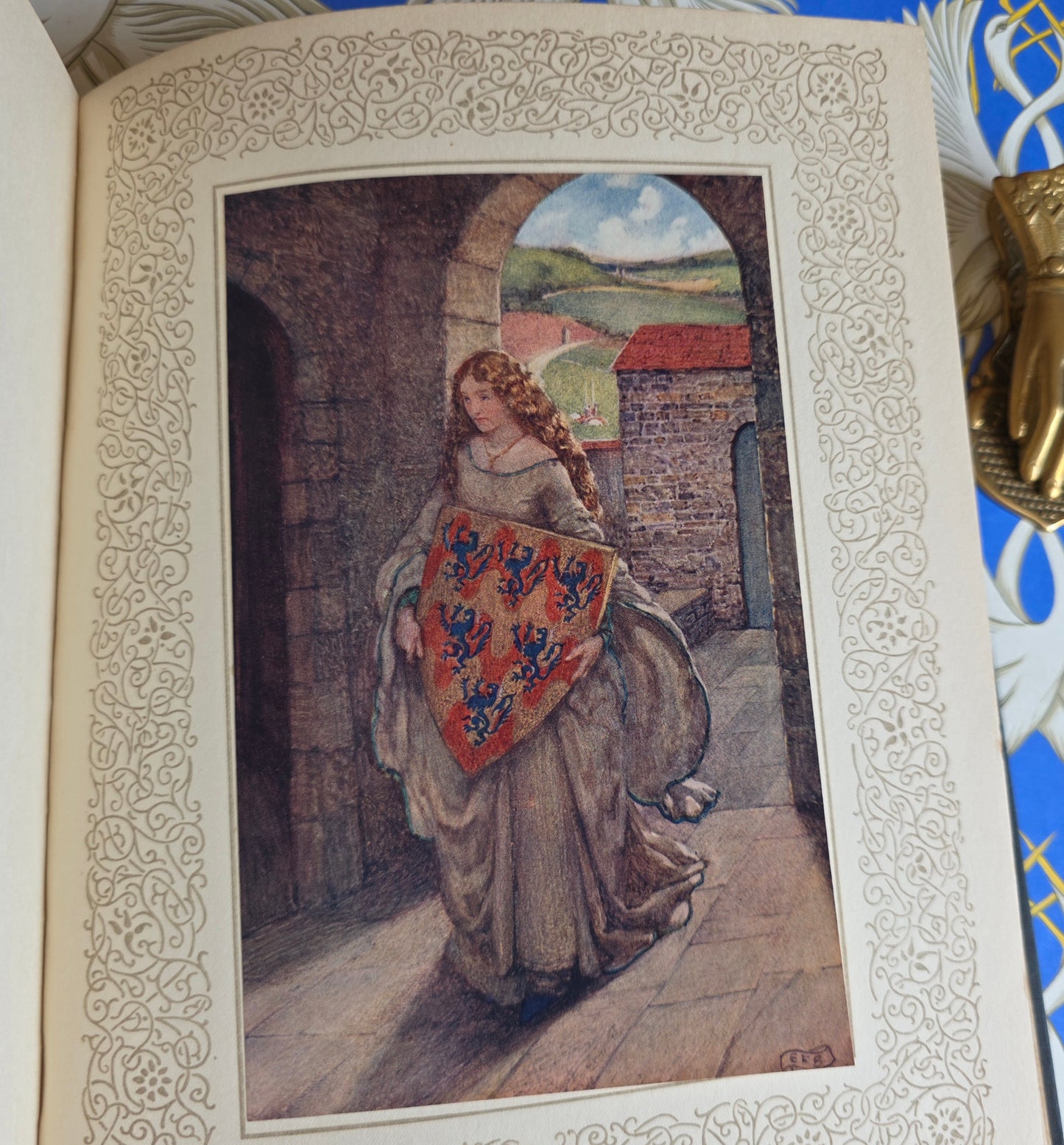 1911 Idylls of the King, by Tennyson, Eleanor Fortescue Brickdale Illustrations