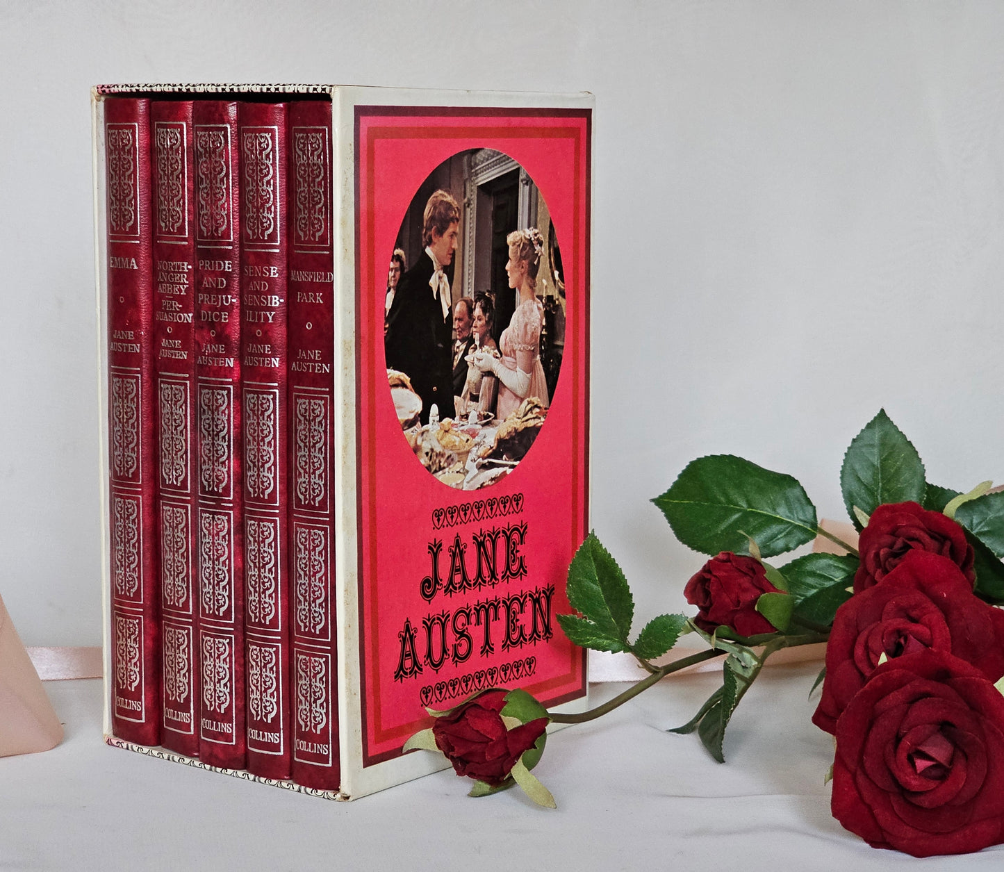 Vintage Jane Austen Box Set of Complete Novels in 5 Volumes / Very Good Condition / Red Faux Leather & Gilt / Pride and Prejudice, Emma etc.