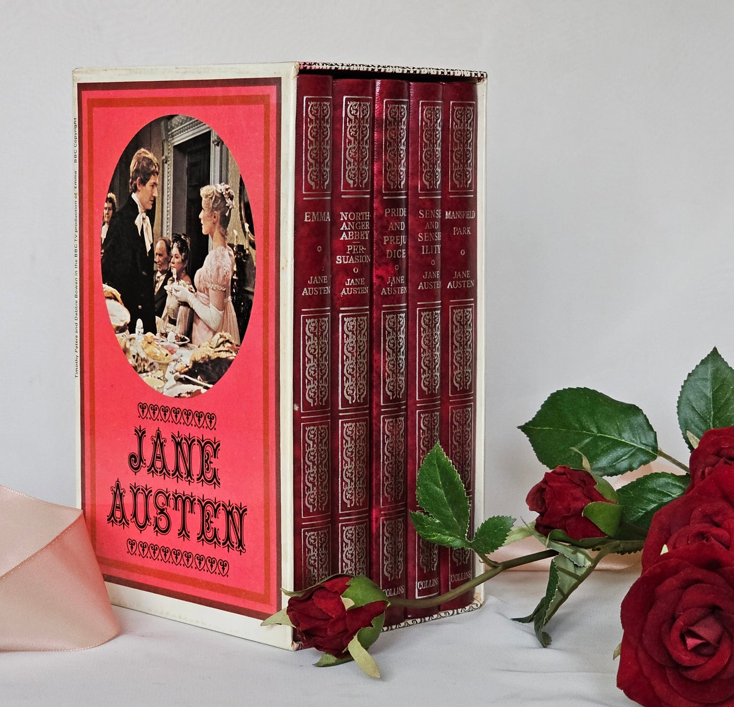 Vintage Jane Austen Box Set of Complete Novels in 5 Volumes / Very Good Condition / Red Faux Leather & Gilt / Pride and Prejudice, Emma etc.