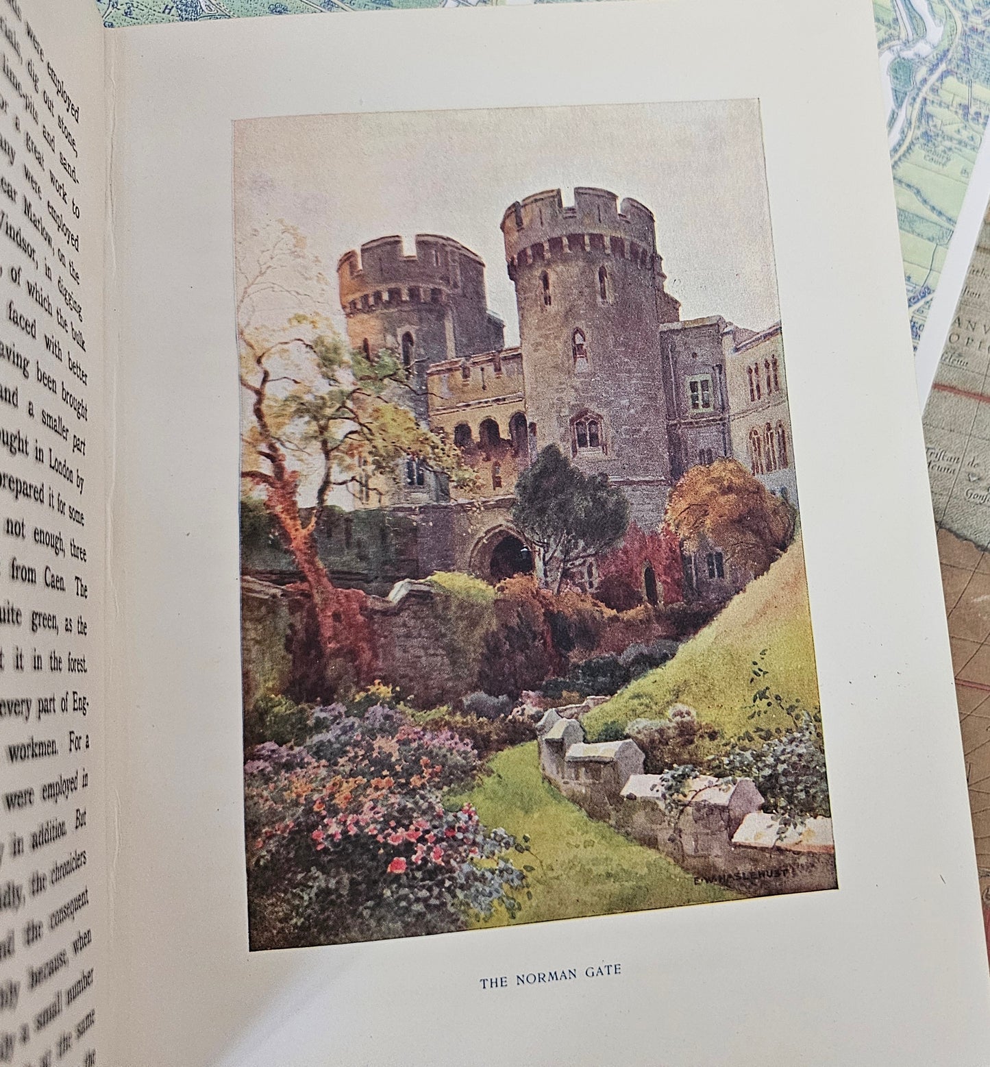 c1910s Our Beautiful Homeland: The Thames / Windsor Castle / Hampton Court / Dickens Land / Richly Illustrated in Colour / Good Condition