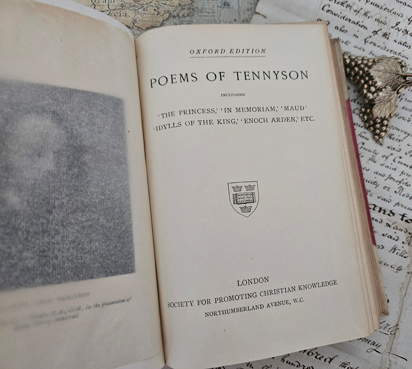 1910 The Poems of Tennyson / SPCK London / Lovely Vellum Decorative Binding / Pink Cloth Covered Boards / In Good Condition