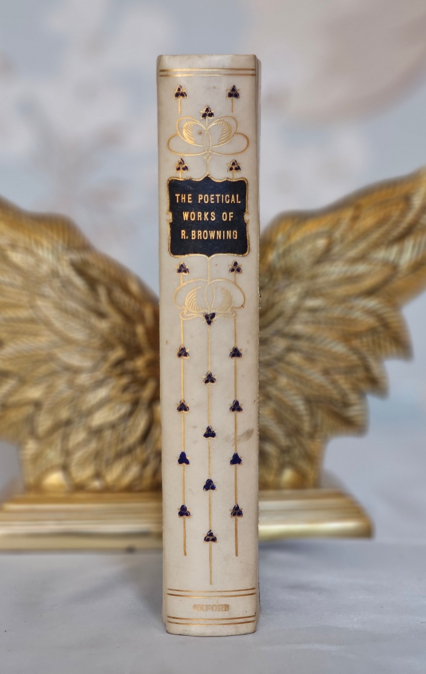 1916 Poems of Robert Browning / Humphrey Milford, Oxford University Press, London / Lovely Vellum Decorative Spine / In Good Condition