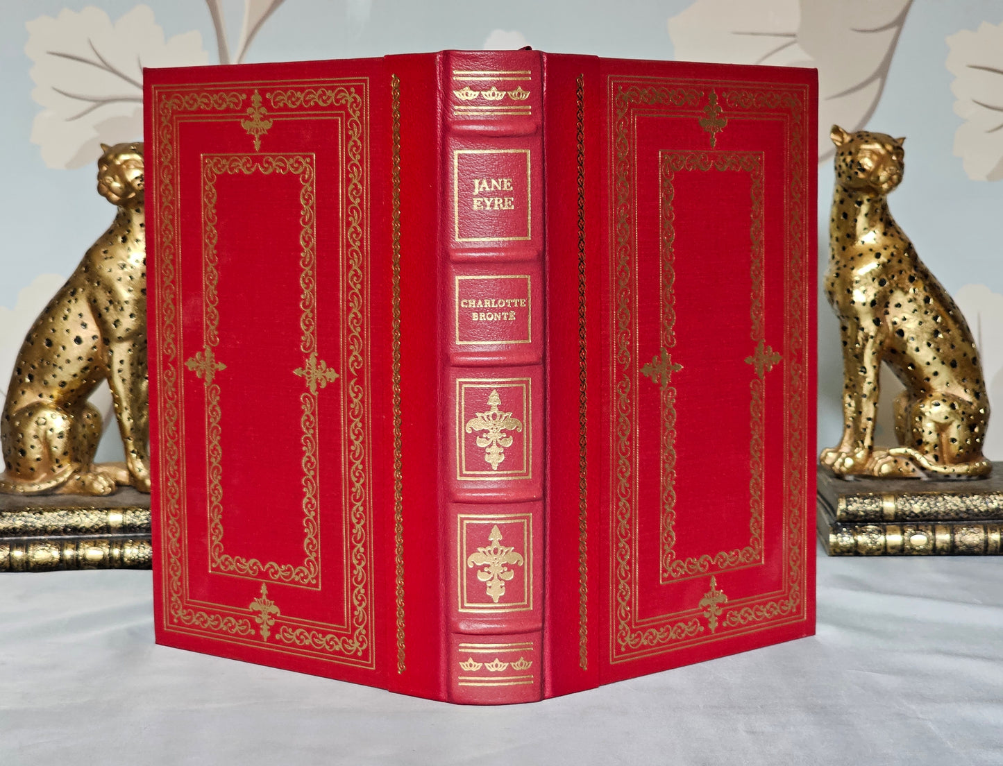 1981 Jane Eyre by Charlotte Bronte / Franklin Library / Beautiful Red Faux Leather & Gilt / Illustrated / In Good Condition