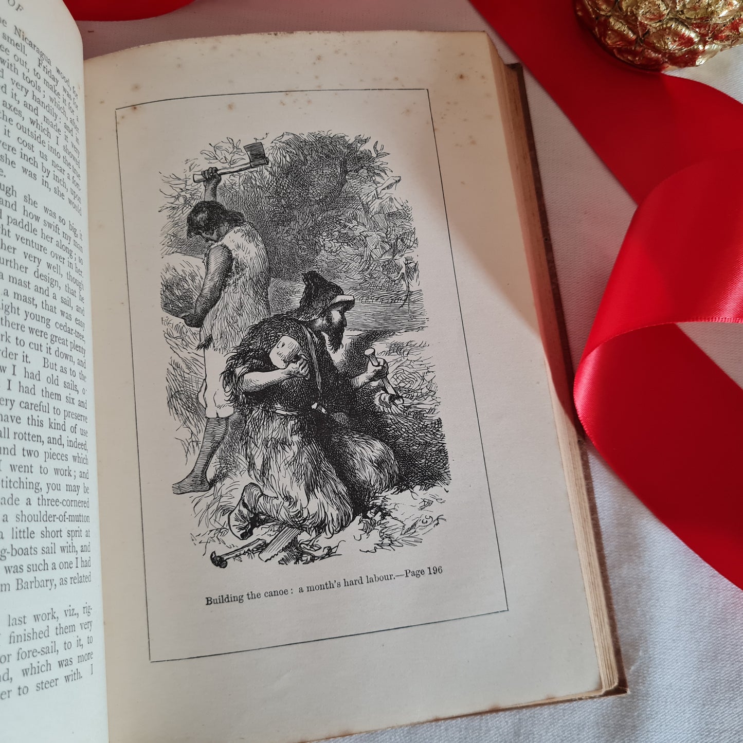 1890s The Adventures of Robinson Crusoe by Daniel Defoe / SPCK, London / Richly Illustrated Antique Book in Very Good Condition