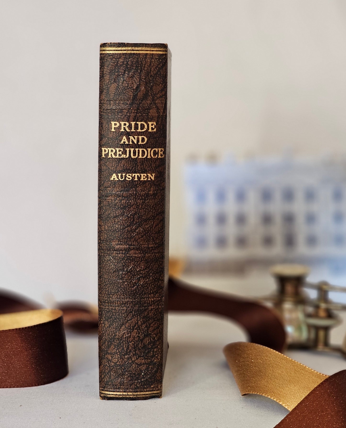 Pride and Prejudice by Jane Austen / 1930s Odhams Press, London / Dark Brown Faux Leather With Gilt / In Good Vintage Condition