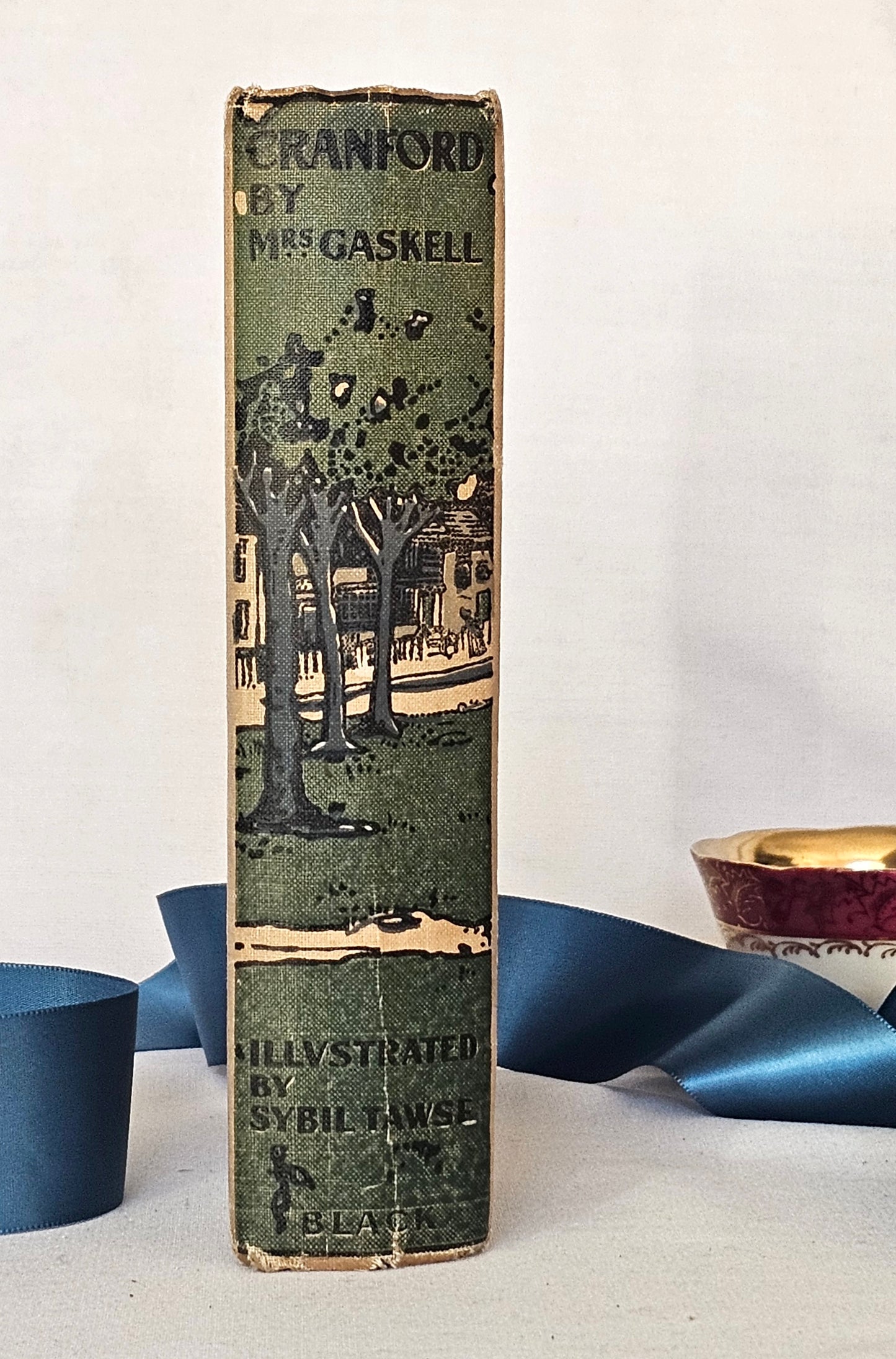 1929 Cranford by Elizabeth Gaskell / A & C Black, London / Eight Lovely Colour Illustrations by Sybil Tawse / Charming Vintage Book