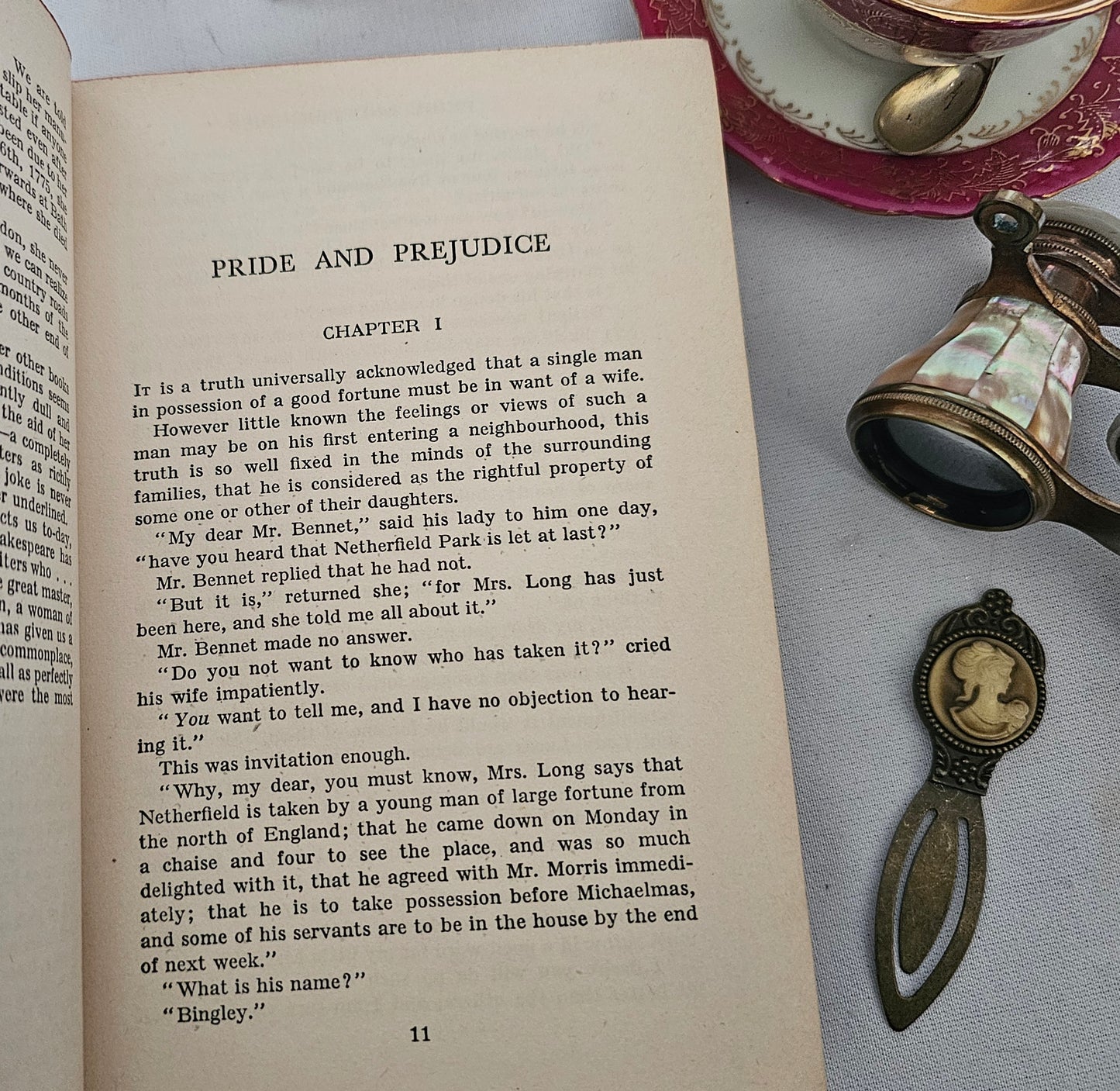 Pride and Prejudice by Jane Austen / 1930s Odhams Press, London / Dark Brown Faux Leather With Gilt / In Good Vintage Condition