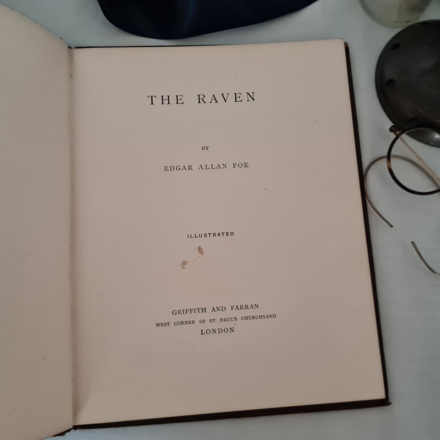 c1885 The Raven by Edgar Allan Poe / Griffith & Farran, London / Engraved Illustrations by W.L. Taylor / In Good Condition / Scarce Copy