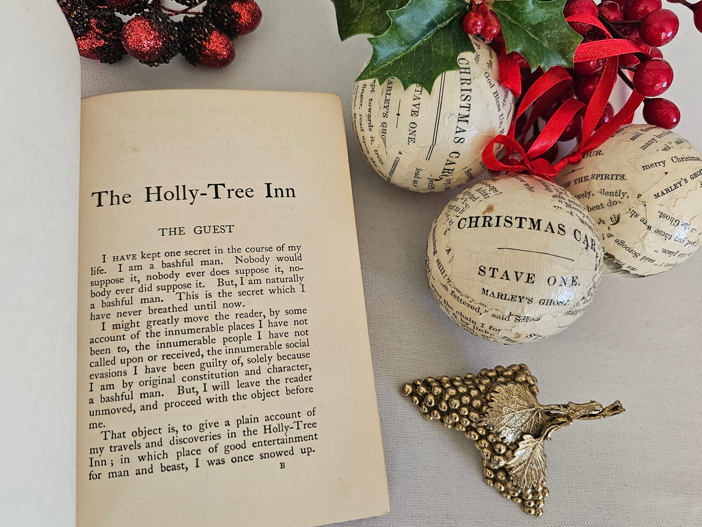 1903 The Holly-Tree Inn by Charles Dickens / Charming Victorian Christmas Novella / Pocket-Sized Antique Book / Chapman & Hall, London