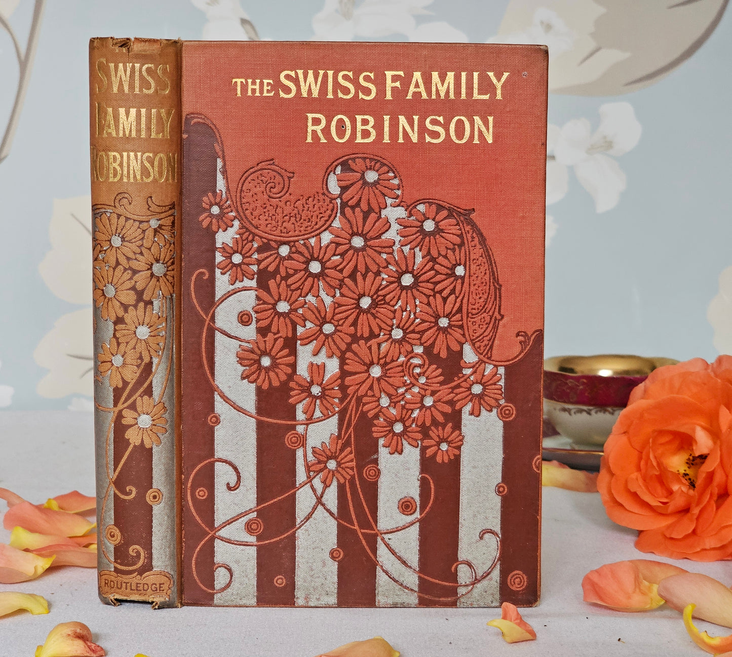 c1900 Swiss Family Robinson by JR Wyss / George Routledge & Sons, London / Very Attractive Antique Edition / 95 Wood Engraved Illustrations