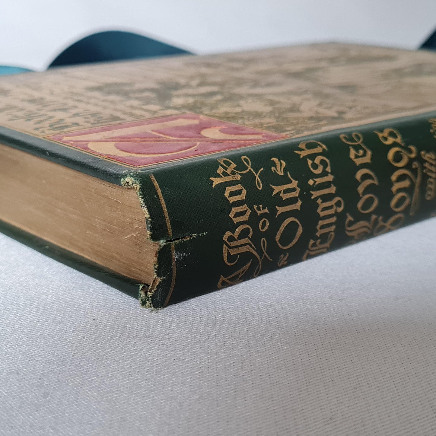 1897 A Book of Old English Love Songs / Macmillan, New York / Absolutely Beautiful Antique Book / Richly Decorated by George Wharton Edwards