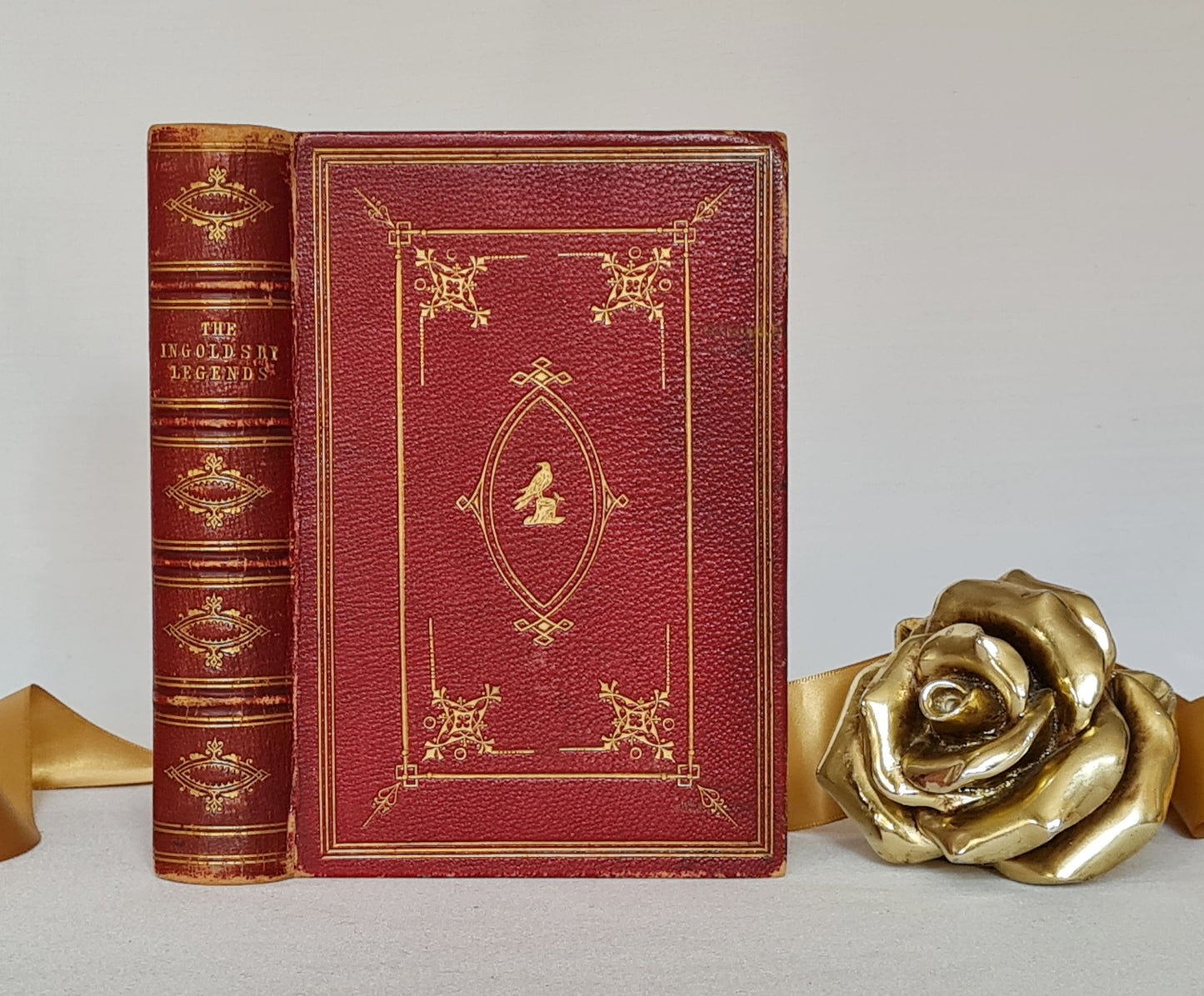 1869 The Ingoldsby Legends by Thomas Ingoldsby Esq. / Richard Bentley London / Lovely Antique Leather Edition / Good Condition / Illustrated