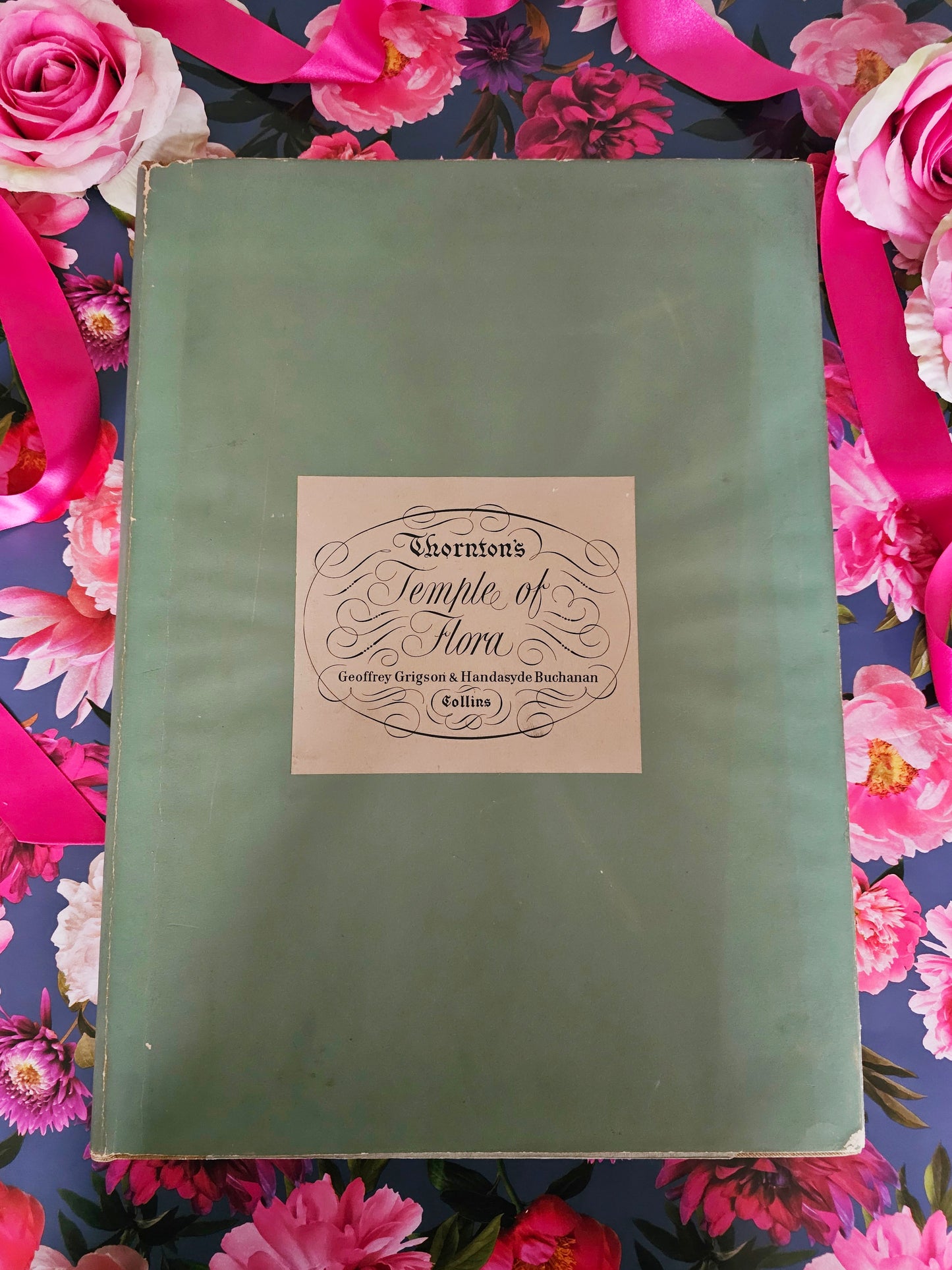 1951 Large Volume of Thornton's Temple of Flora / A Beautiful Reproduction of the Original With 12 Wonderful Colour Plates and 24 Collotype