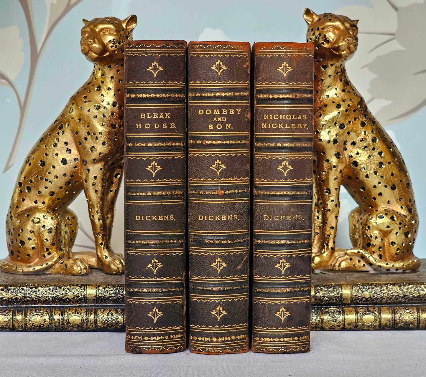 1880s Antique Novel Set of Three Volumes by Charles Dickens / Bleak House, Dombey & Son, Nicholas Nickleby / Leather Bindings / Illustrated