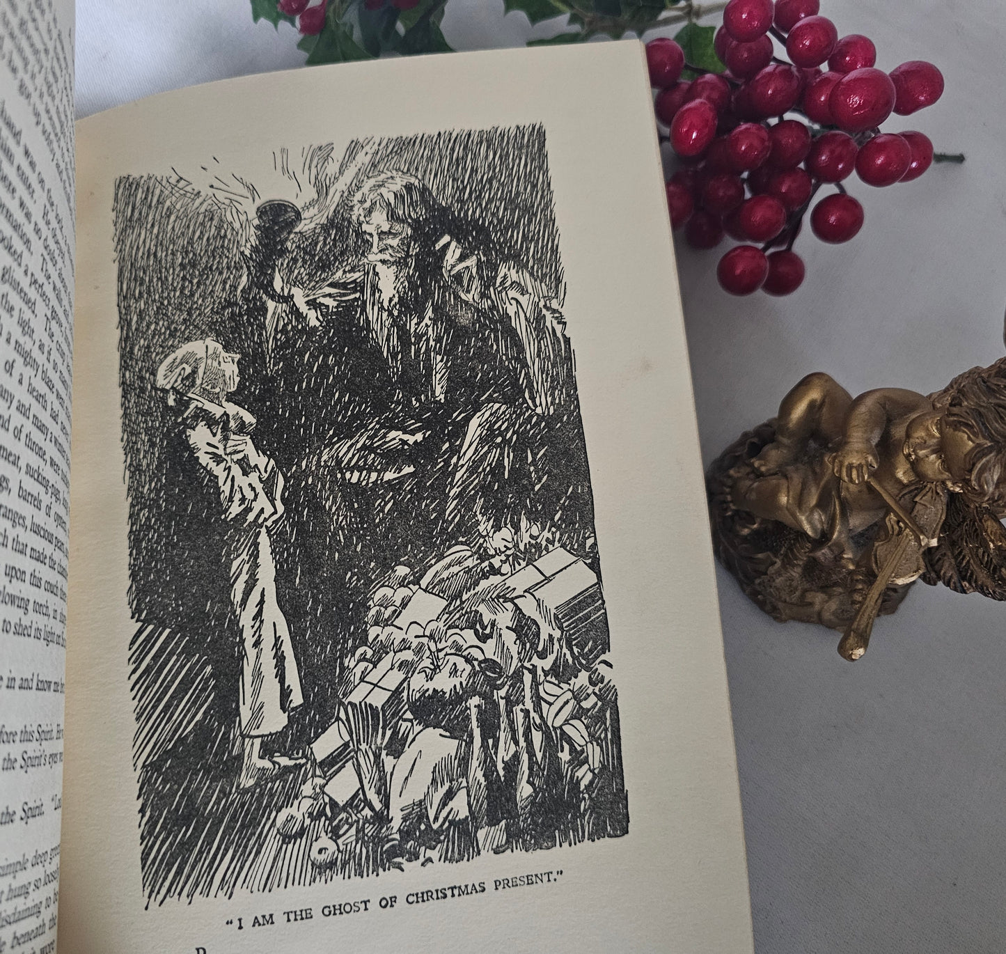 1930s A Christmas Carol by Charles Dickens / Odhams Press Ltd, London / Illustrated Large Format Vintage Edition / Scrooge