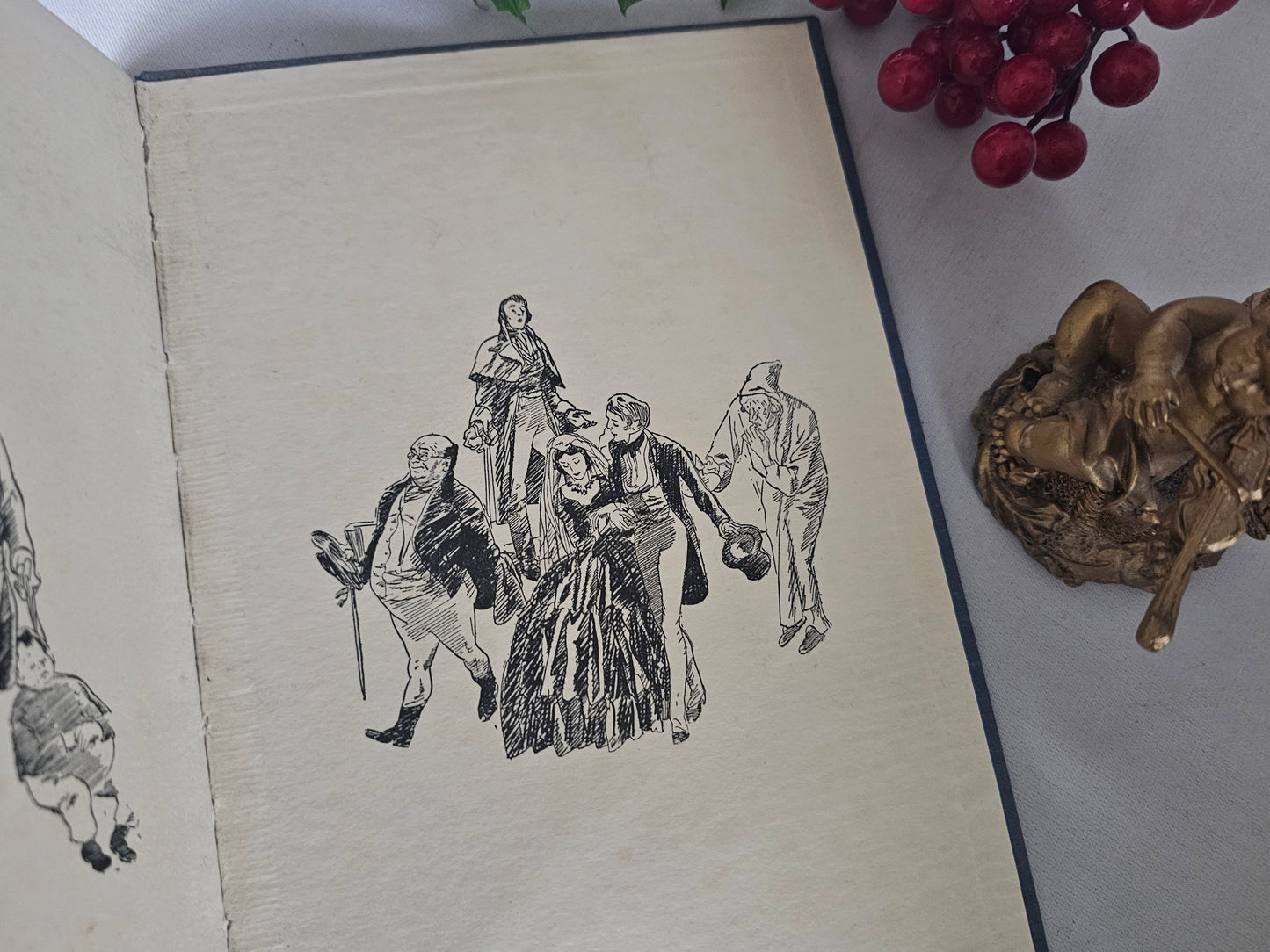 1930s A Christmas Carol by Charles Dickens / Odhams Press Ltd, London / Illustrated Large Format Vintage Edition / Scrooge