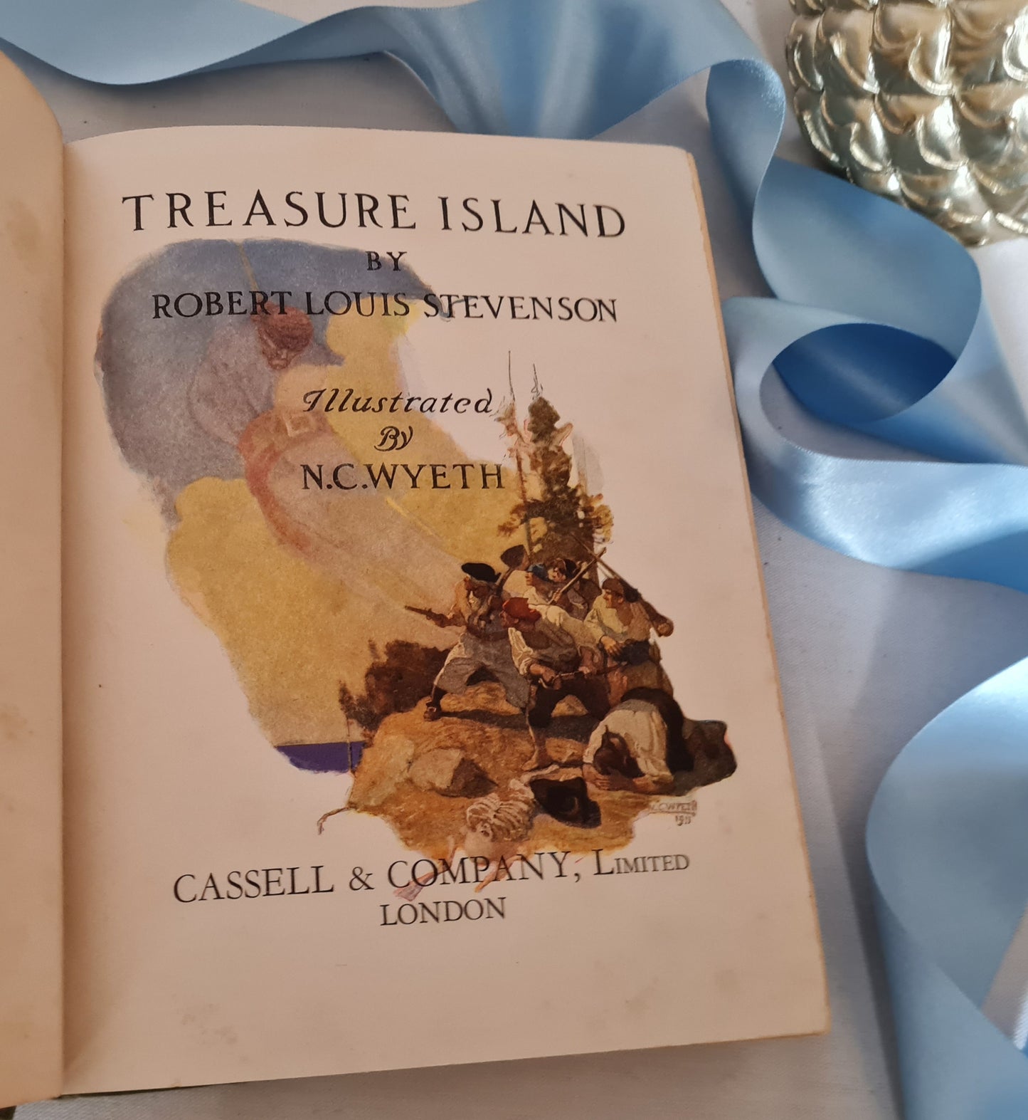 1911 Treasure Island by Robert Louis Stevenson / 1911 First Edition Thus / Cassell & Co., London / Illustrated in Colour by NC Wyeth