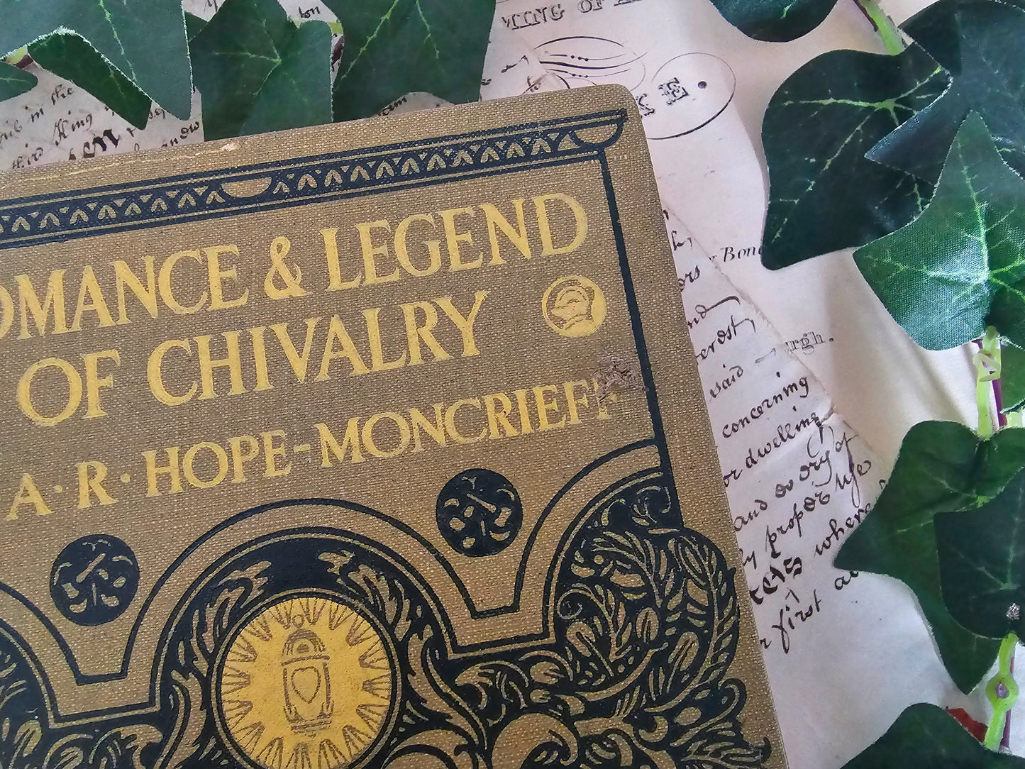 1912 Romance & Legend of Chivalry by AR Hope-Moncrieff / Gresham Publishing / Richly Illustrated in Colour and BW / In Very Good Condition