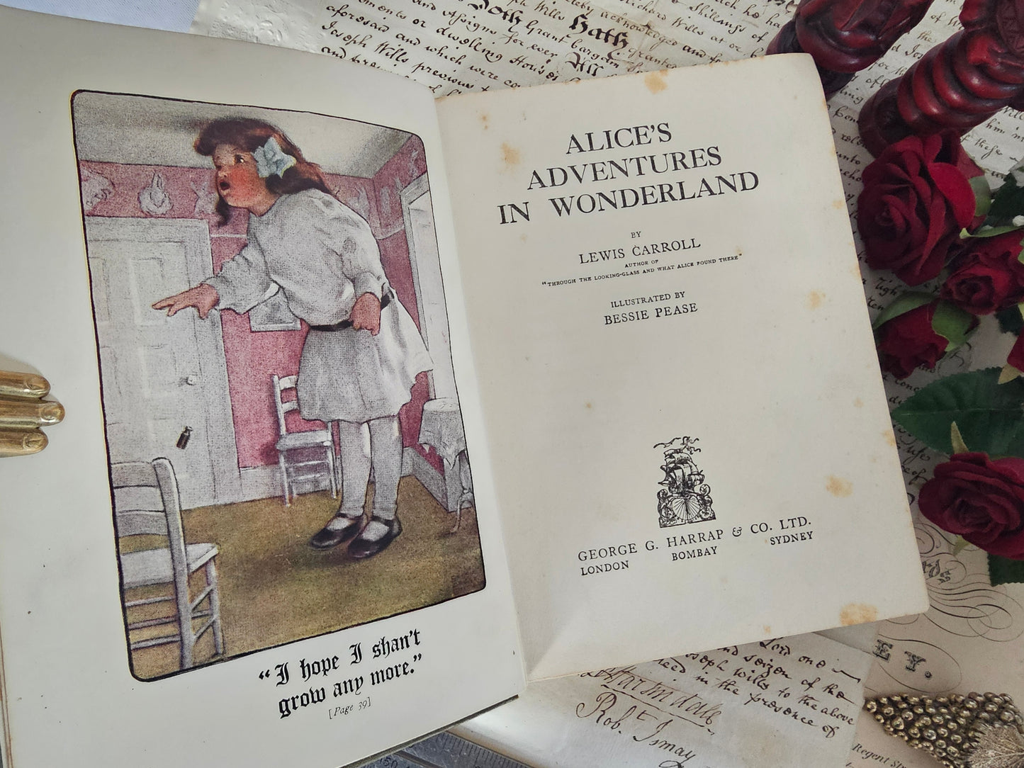 Alice's Adventures in Wonderland by Lewis Carroll / 1929 George Harrap & Co. / Illustrated by Bessie Pease in Colour and Line / Vintage Book