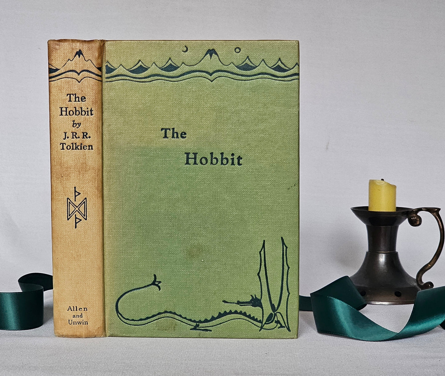 1961 The Hobbit by JRR Tolkien / George Allen & Unwin Ltd, London / Second Edition, Thirteenth Impression / Early Copy in Good Condition