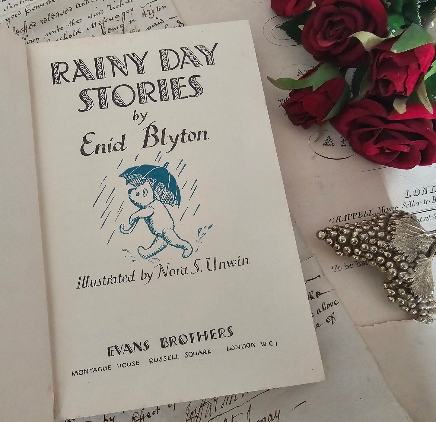 1961 Rainy Day Stories by Enid Blyton / First Edition Thus - Evans Brothers, London / In Good Condition / Illustrated / Dust Jacket