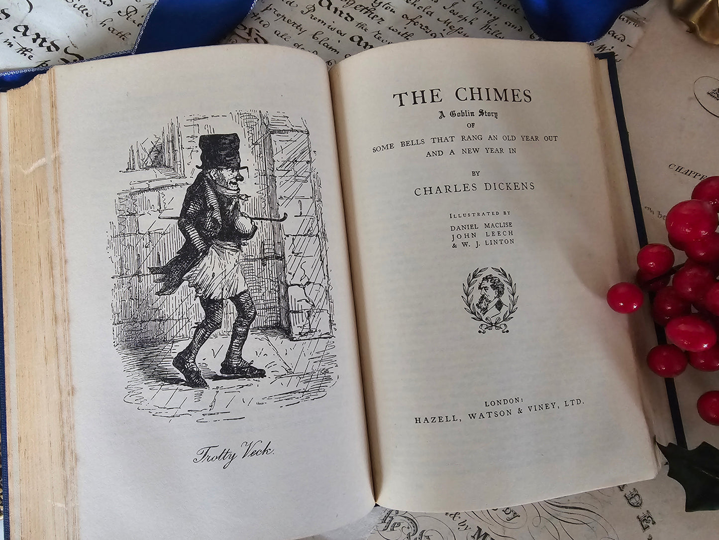 A Tale of Two Cities and A Christmas Carol by Charles Dickens / 1930s Illustrated / 5 Dickens Christmas Novellas / In Good Vintage Condition