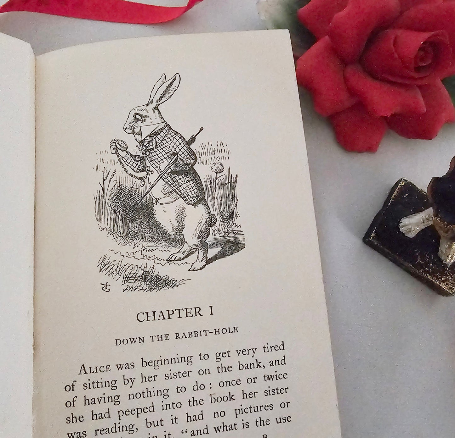 1928 Alice's Adventures in Wonderland by Lewis Carroll / Antique Pocket Edition / Macmillan & Co / Great Condition /  Illustrated by Tenniel