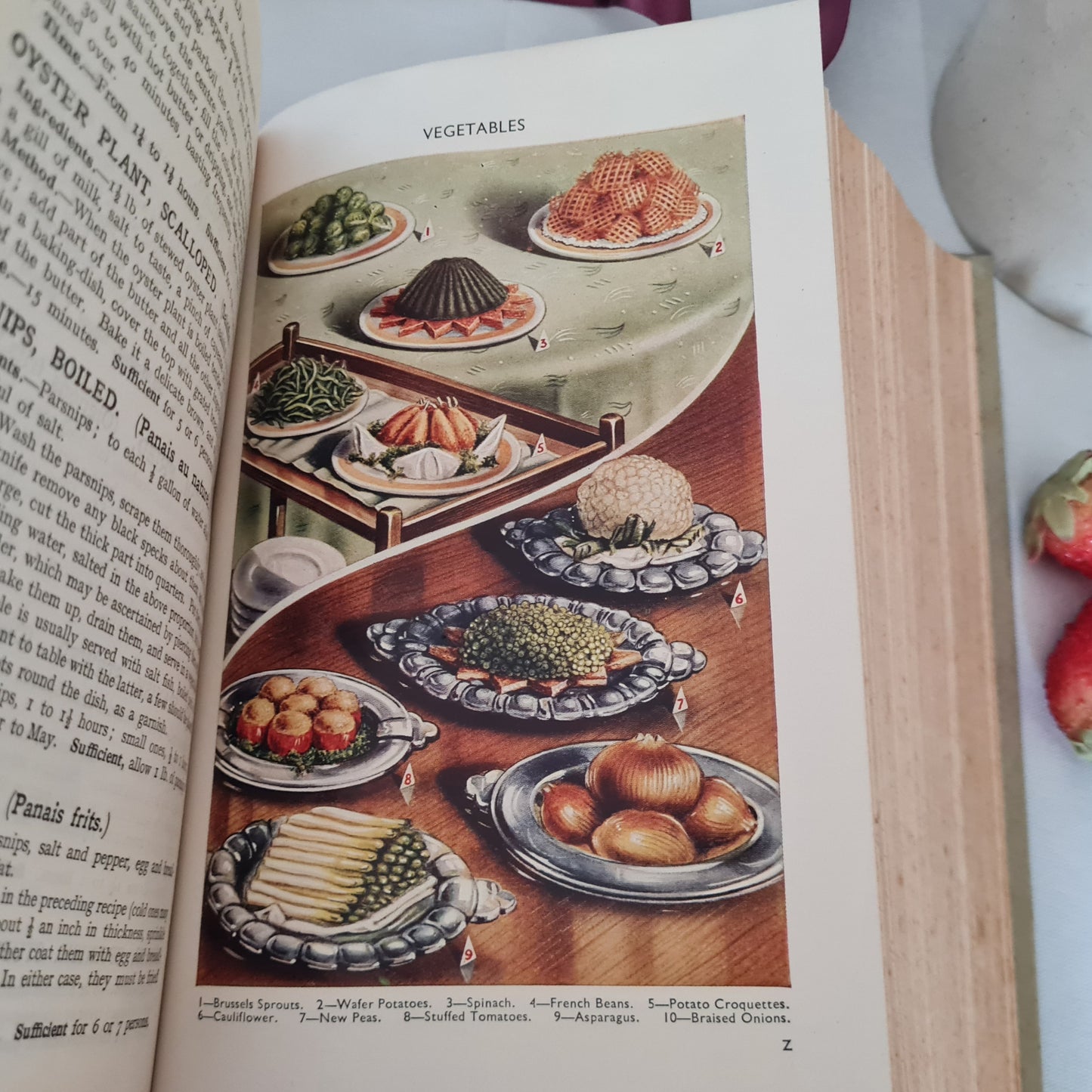 1949 Mrs Beeton's Household Management A Complete Cookery Book / Ward Lock & Co. / Vintage Book / In Excellent Condition / 16 Colour Plates