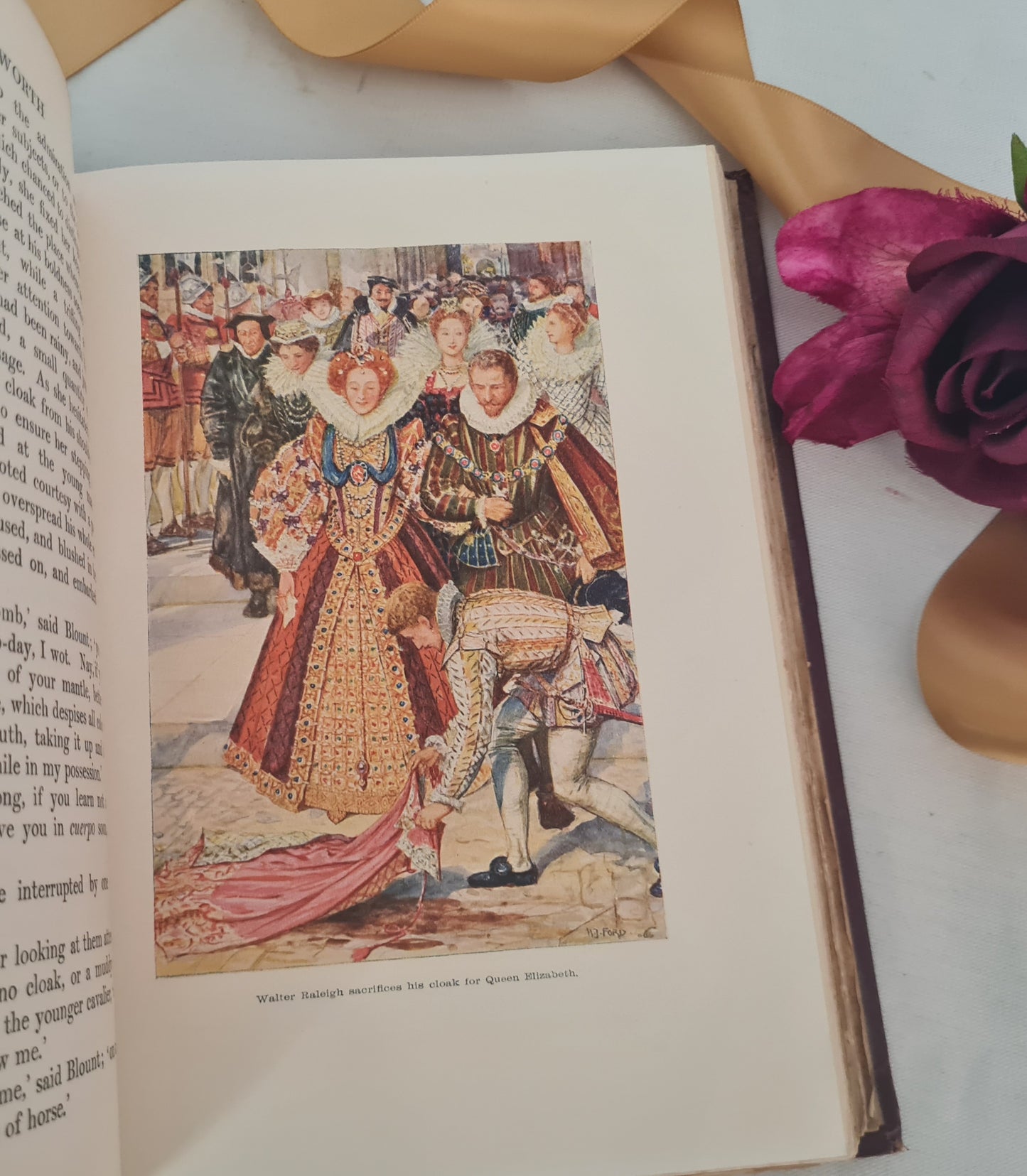 1918 Kenilworth by Sir Walter Scott / TC & EC Jack, London / Twelve Colour Plates / Decorative Boards / In Good Condition