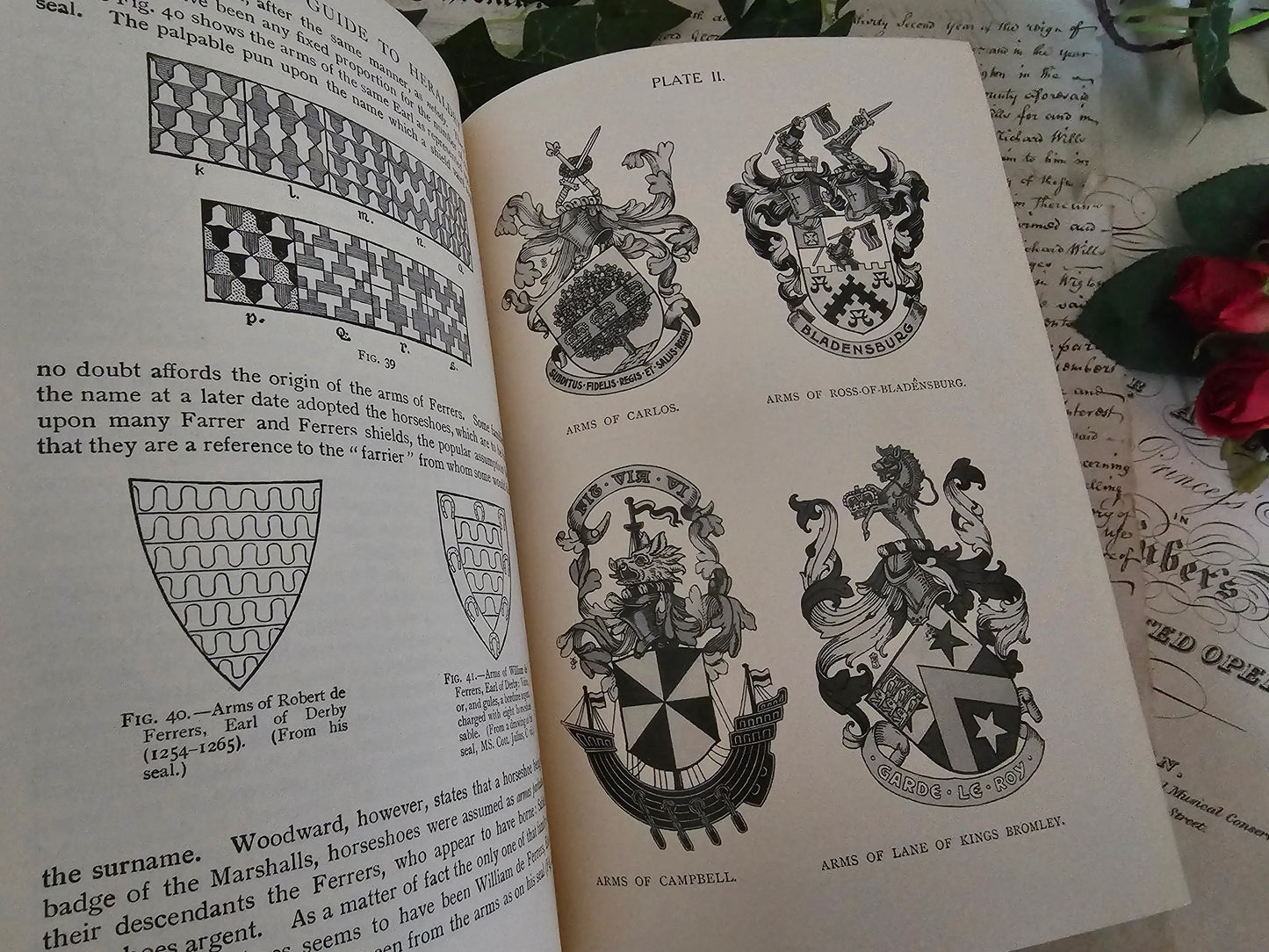 1950 A Complete Guide to Heraldry by Arthur Charles Fox-Davies / With Original Dust Wrapper / Nearly 800 Illustrations / In Good Condition