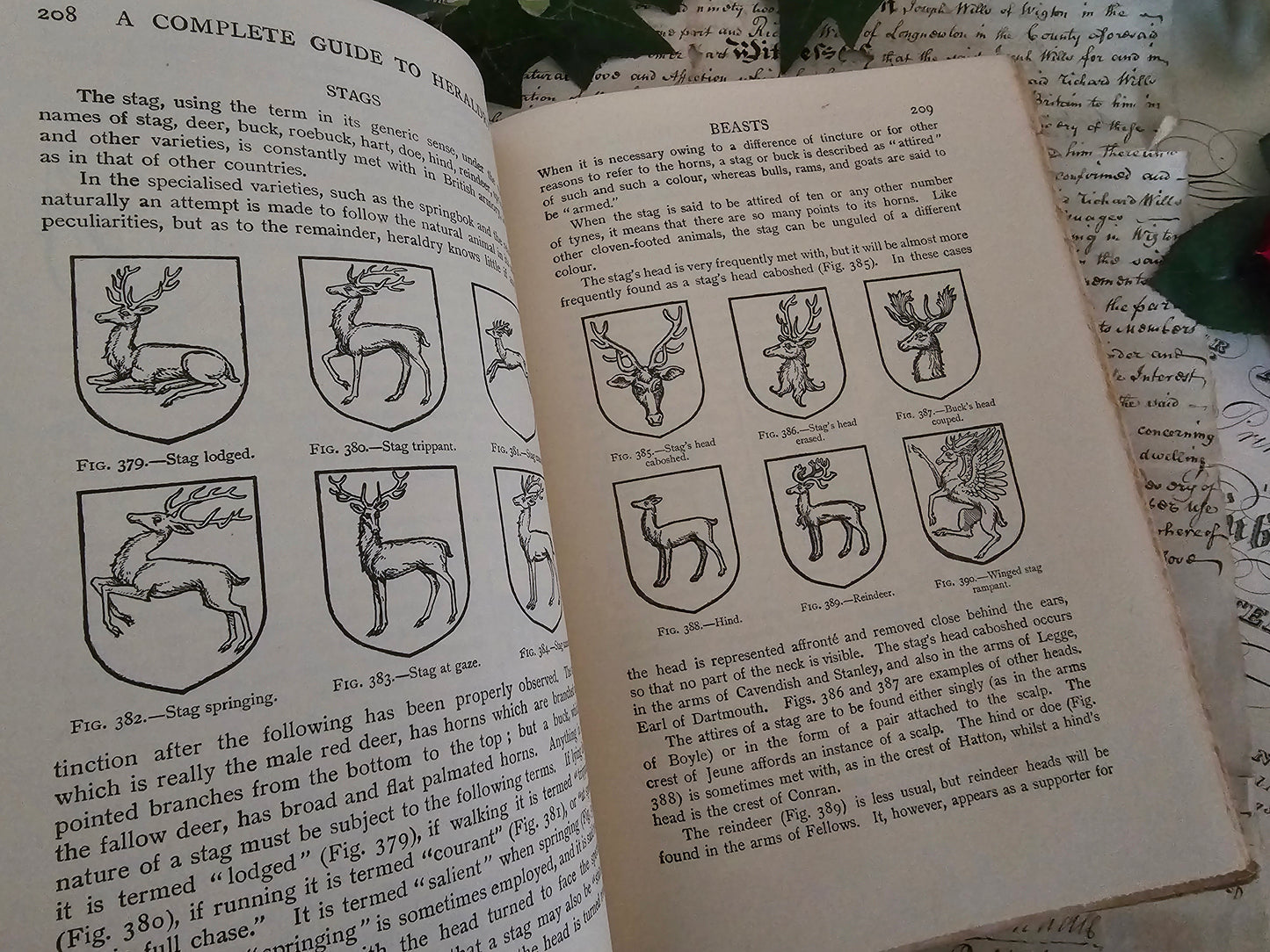 1950 A Complete Guide to Heraldry by Arthur Charles Fox-Davies / With Original Dust Wrapper / Nearly 800 Illustrations / In Good Condition