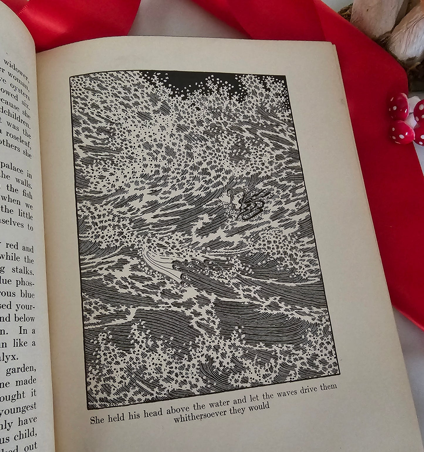 c1917 Fairy Tales From Hans Christian Andersen / George Harrap, London / Beautifully Illustrated by Dugald Stewart Walker / Good Condition