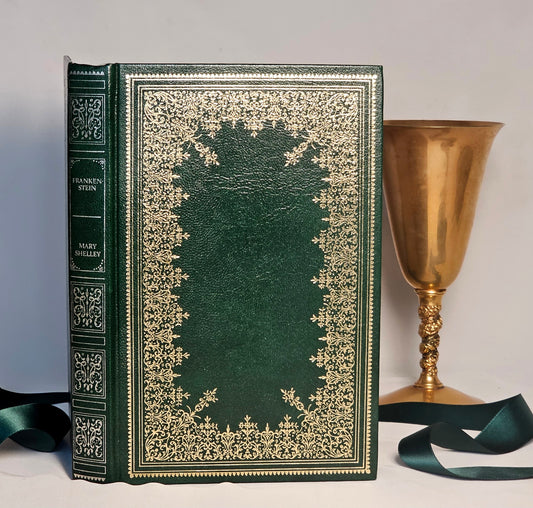 1980 Frankenstein by Mary Shelley / Guild Publishing London / Green Faux Leather and Gilt / Elegant Vintage Edition / In Good Condition