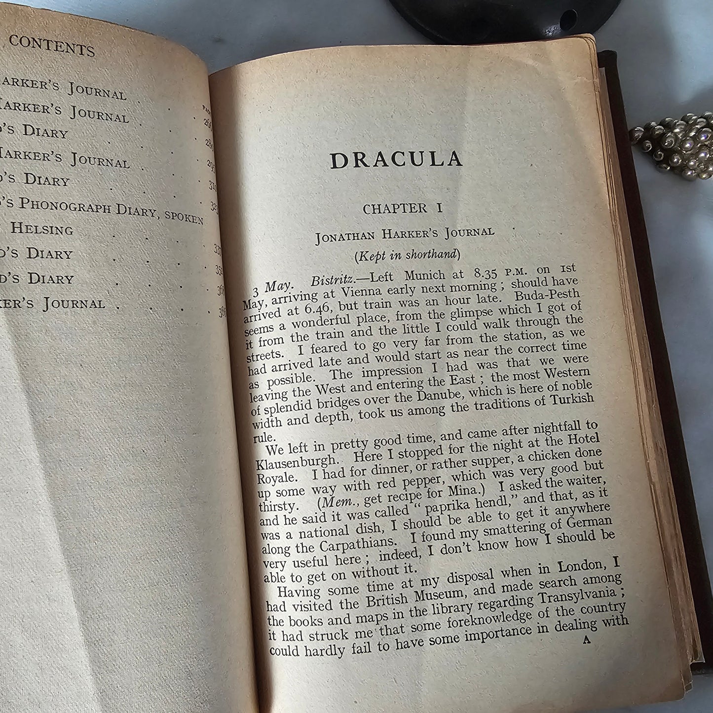 1913 Dracula by Bram Stoker / 10th Edition, William Rider & Son, Limited, London / In a New Fine Binding / In Good Condition