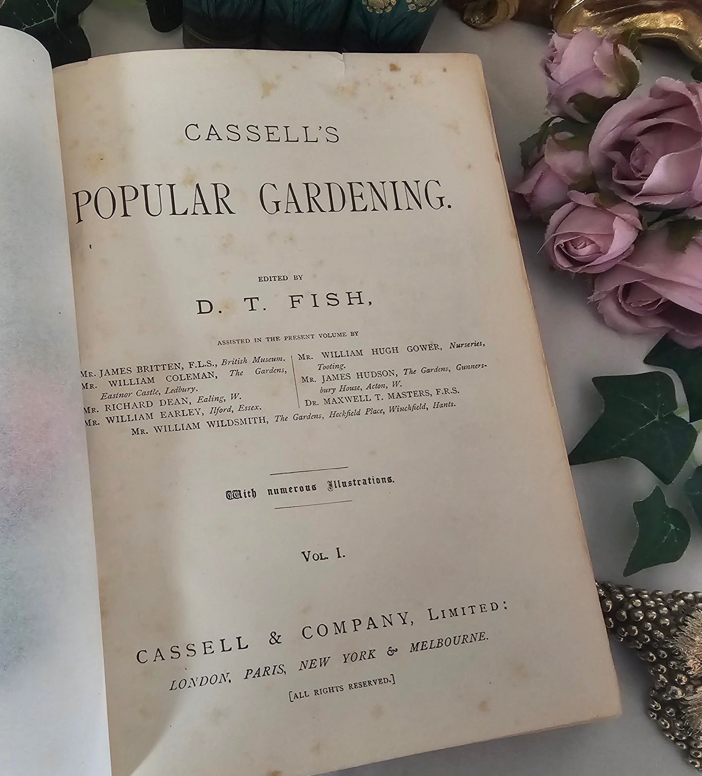 1890 Cassell's Popular Gardening / Antique Book Set in 4 Volumes / Very Good Condition / Richly Illustrated Throughout Plus Four in Colour