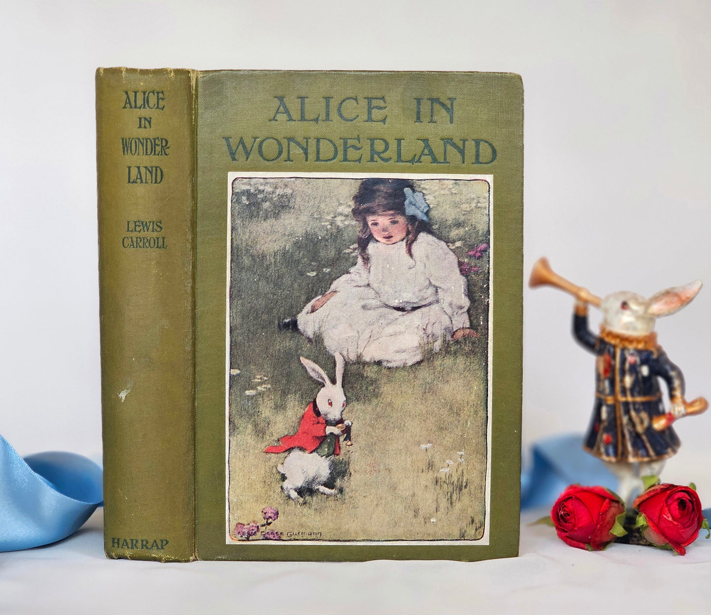 1925 Alice's Adventures in Wonderland by Lewis Carroll / G Harrap, London / Illustrated by Bessie Pease in Colour and Line / Vintage Book