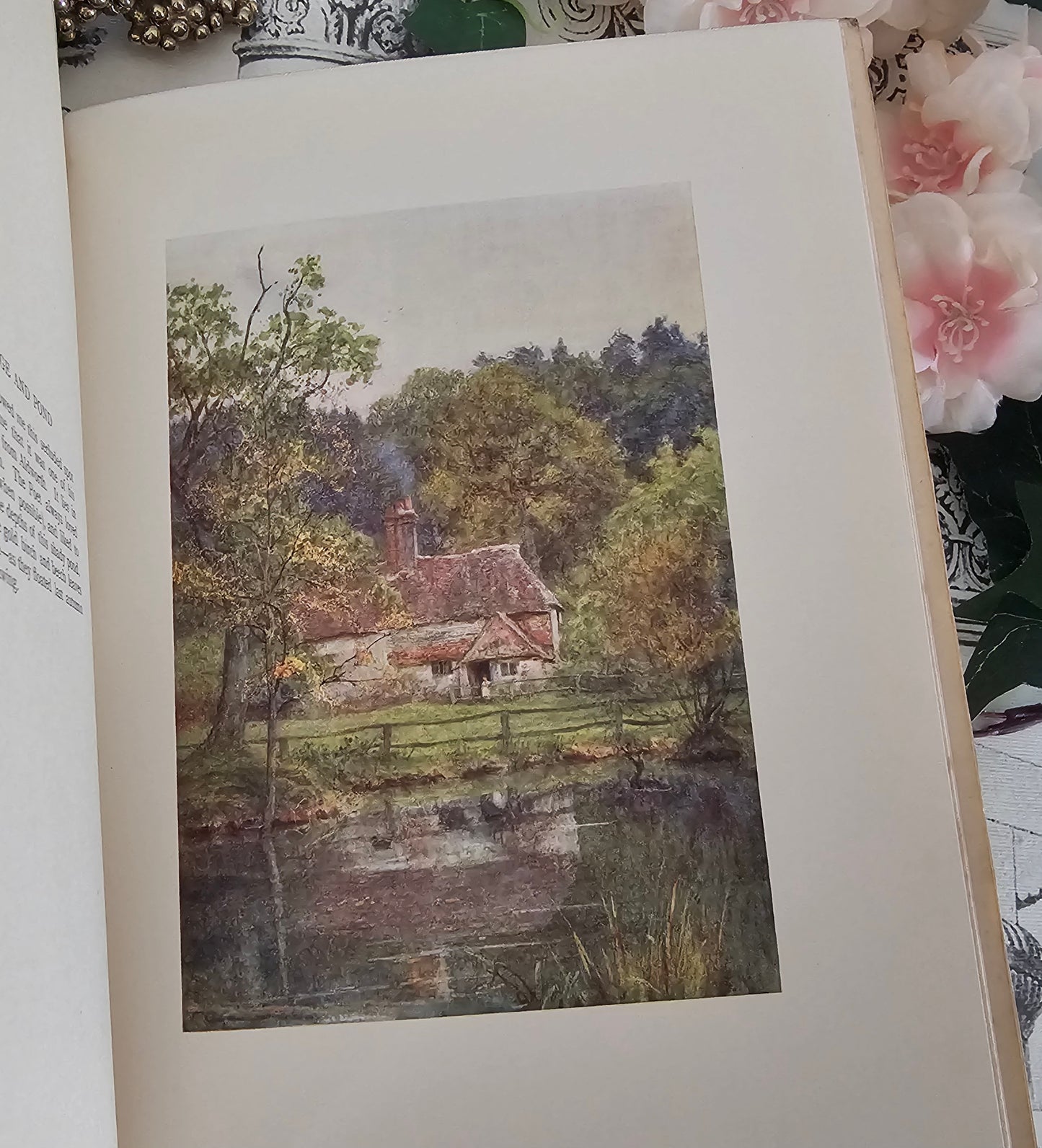 1905 The Homes of Tennyson Painted by Helen Allingham / A&C Black London / Beautiful Antique Book / With 20 Colour Plates / Good Condition