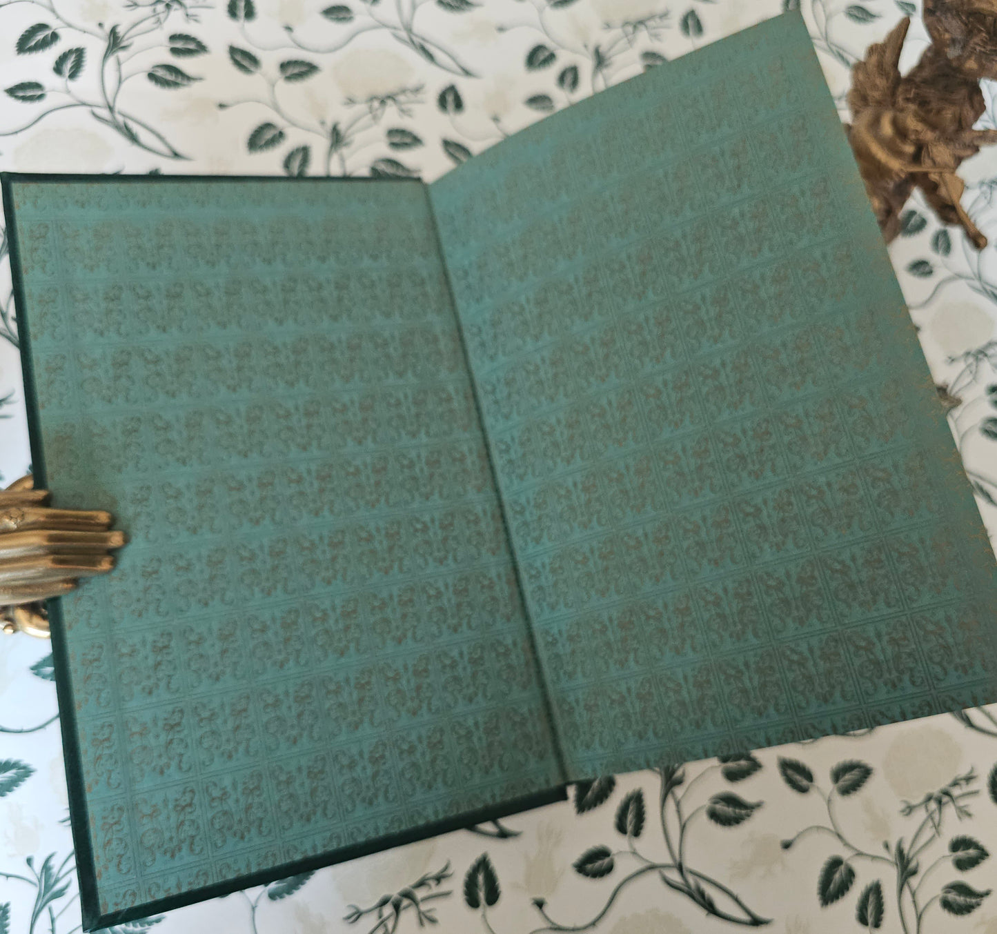 1980 Emma by Jane Austen / Guild Publishing, London / Excellent Condition / Green Faux Leather and Gilt / Vintage Austen Book