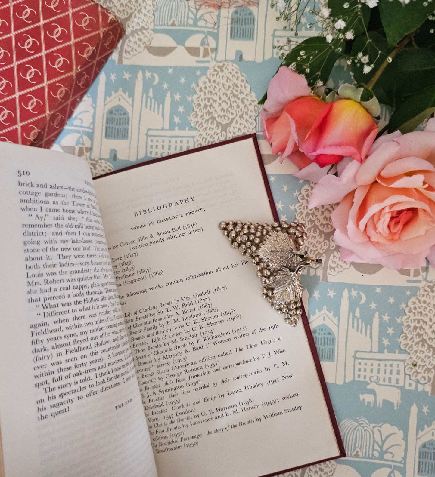 1953 Shirley by Jane Austen / Collins, London / Elegant Vintage Faux Leather Copy in Original Slipcase Box / In Very Good Condition