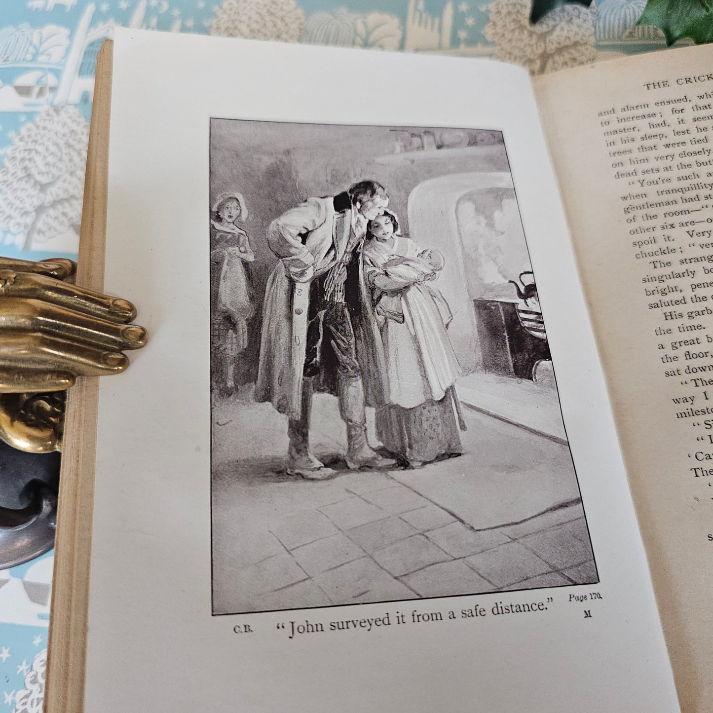 1900s Christmas Books by Charles Dickens / A Christmas Carol etc. / Collins Clear-Type Press, London / In Good Condition / Illustrated