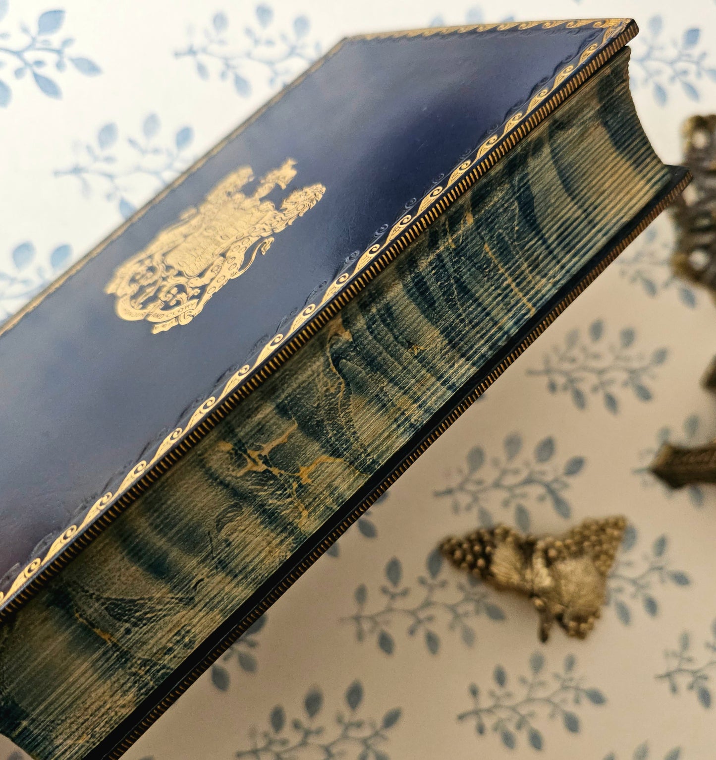 c1912 Natural History of Selborne: Antique Fine Leather Binding