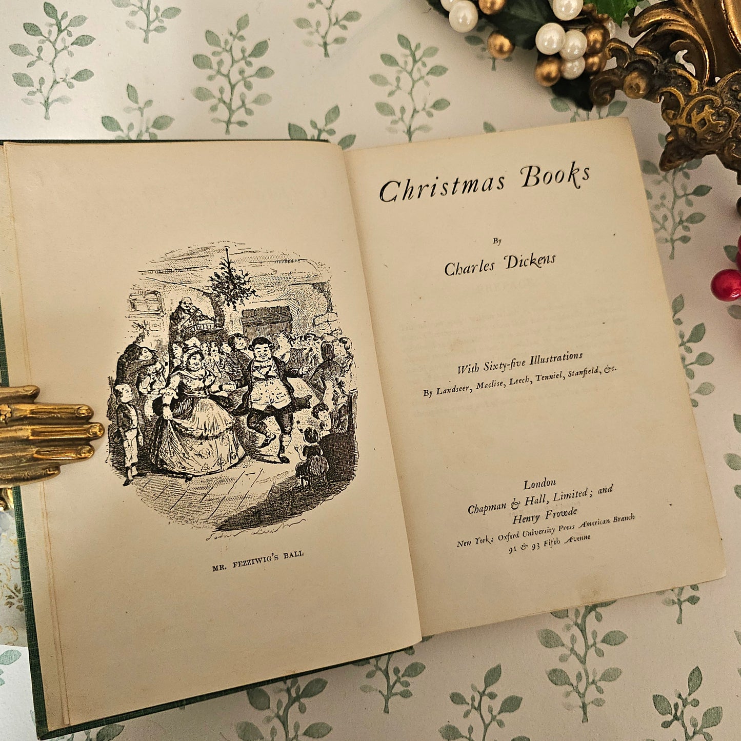 1903 Christmas Books by Charles Dickens: Fireside Edition, Illustrated
