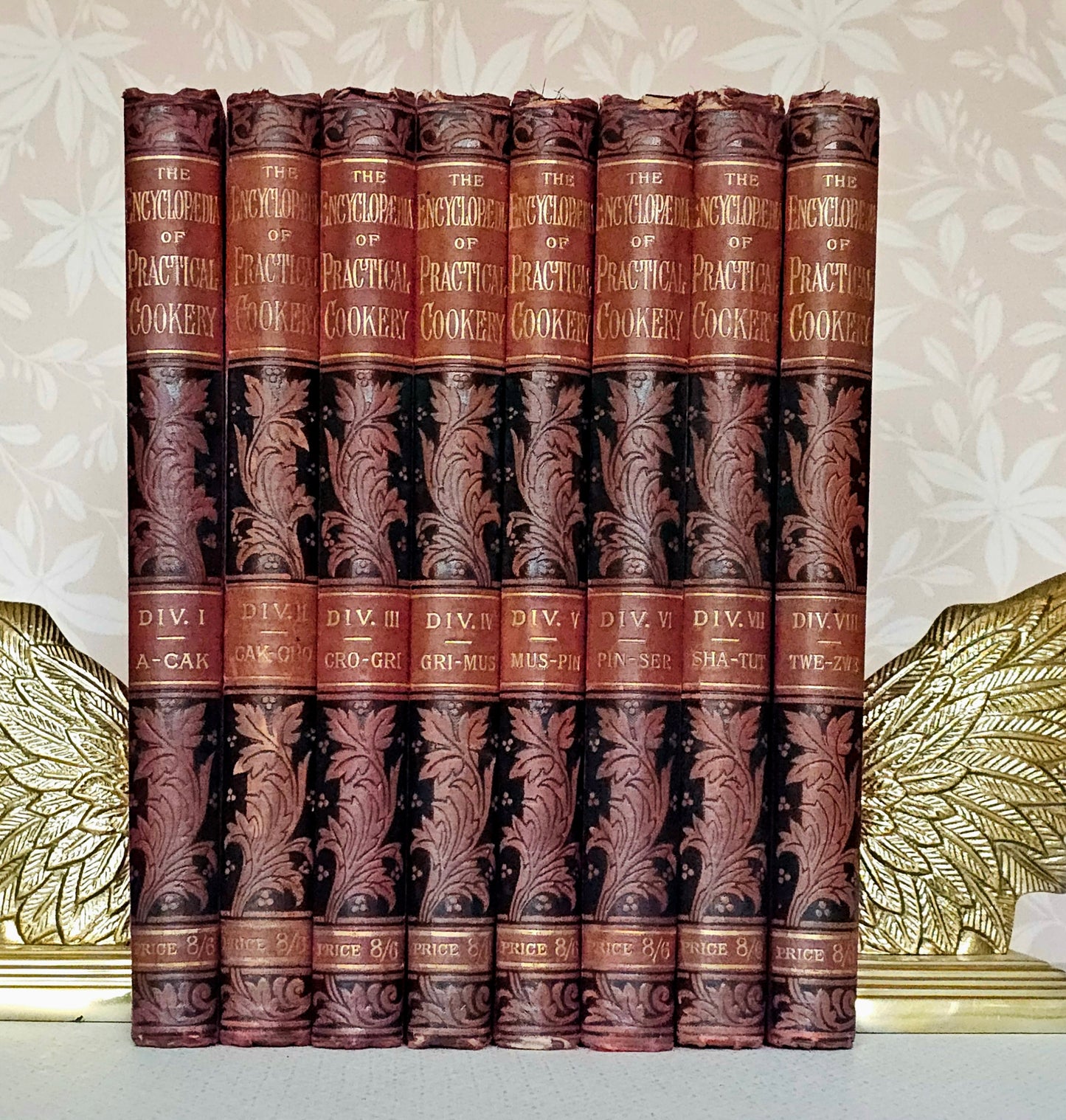 Antique Cookery Encyclopaedia in 8 Volumes - Superbly Illustrated