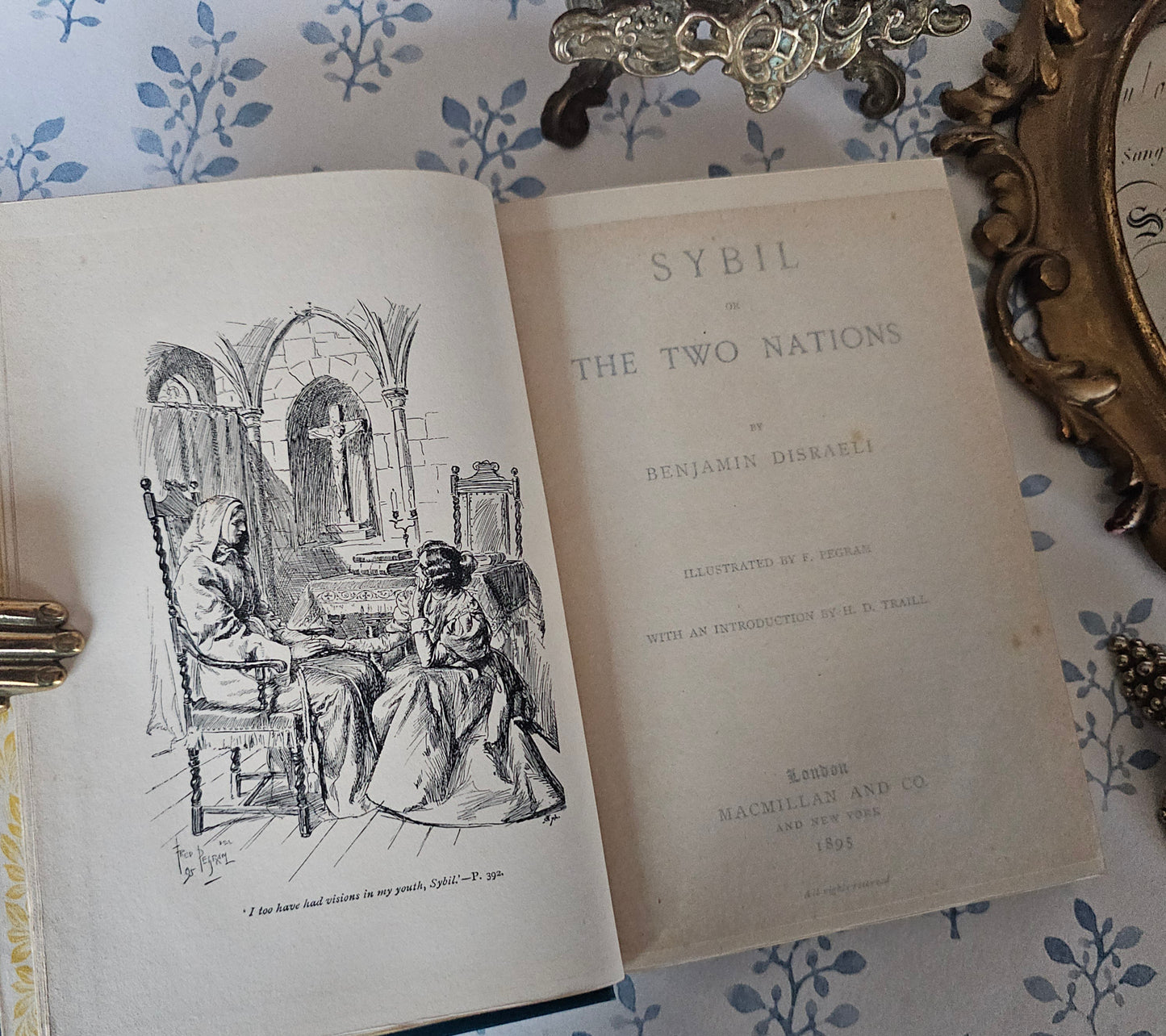 1895 "Sybil" by Benjamin Disraeli: Antique Turbayne Covers, Illustrated