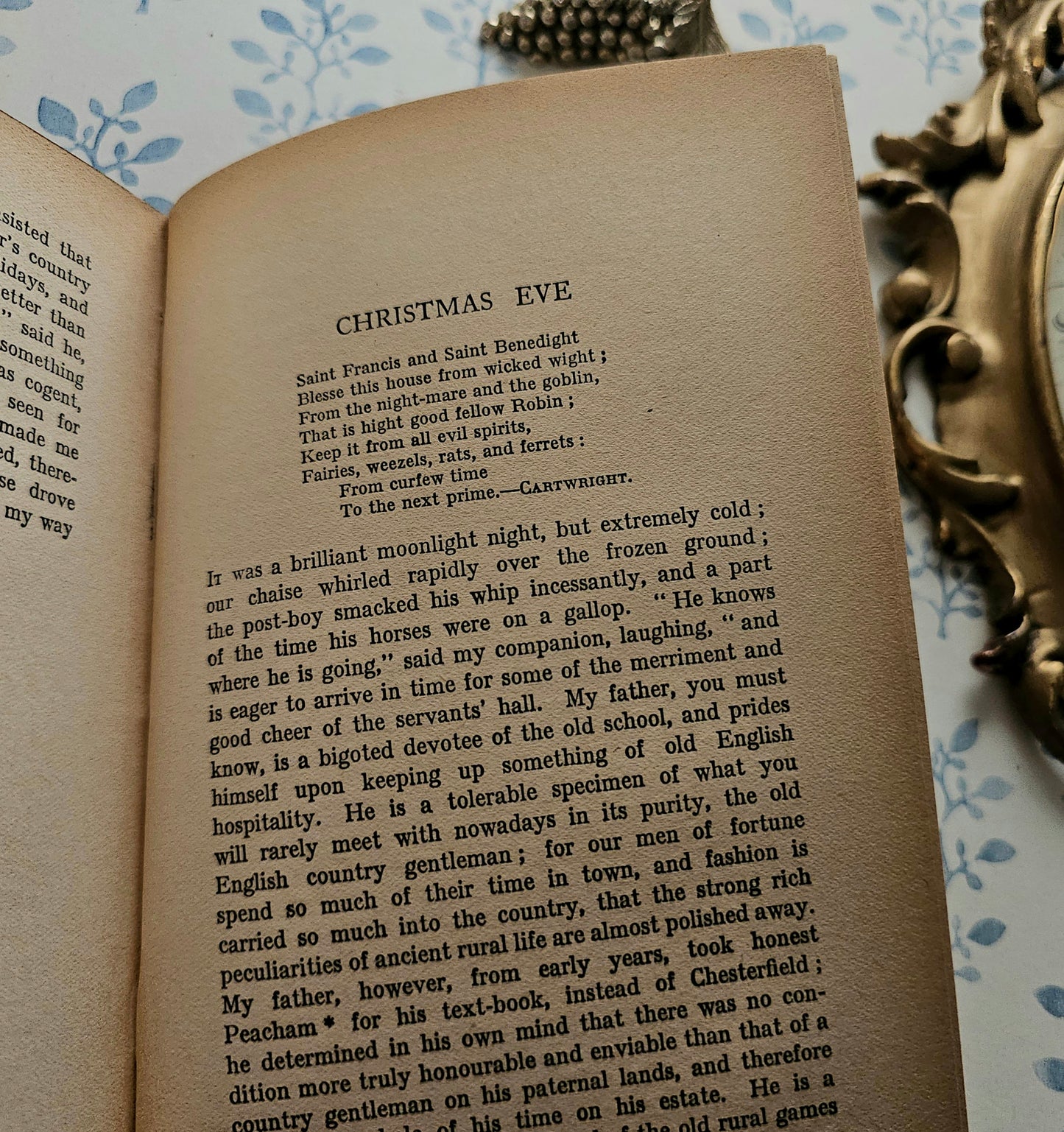 1890s The Sketch Book of Geoffrey Crayon by Washington Irving - Illustrated Antique Book