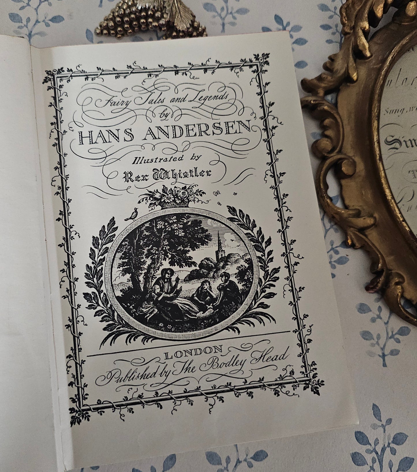 1959 Fairy Tales & Legends by Hans Andersen / Rex Whistler Illustrations / Beautiful Decorative Boards